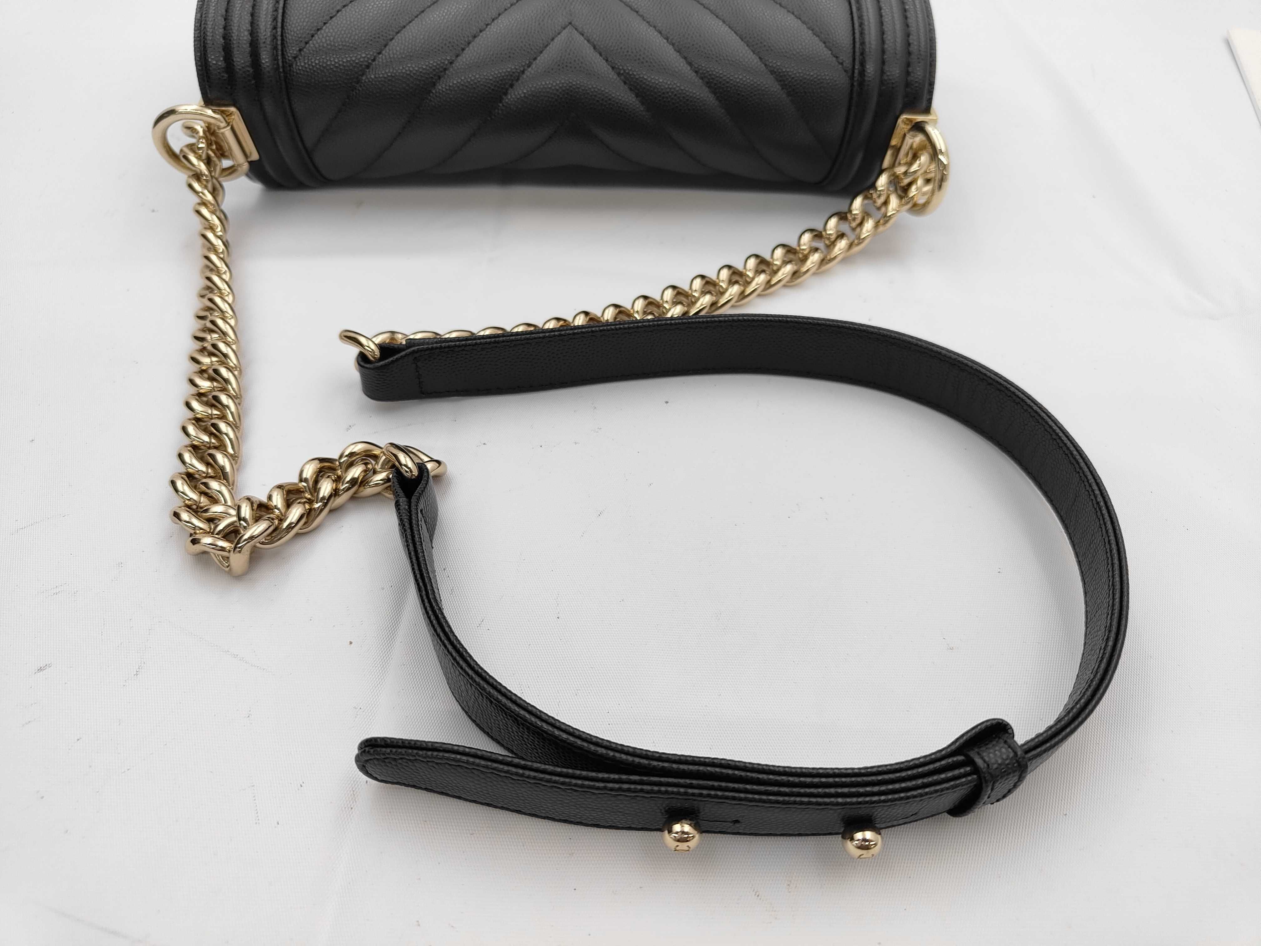 Caviar Skin V-Stitch Boy 25 Chain Shoulder Bag, Black, Serial Number 25 — view 3