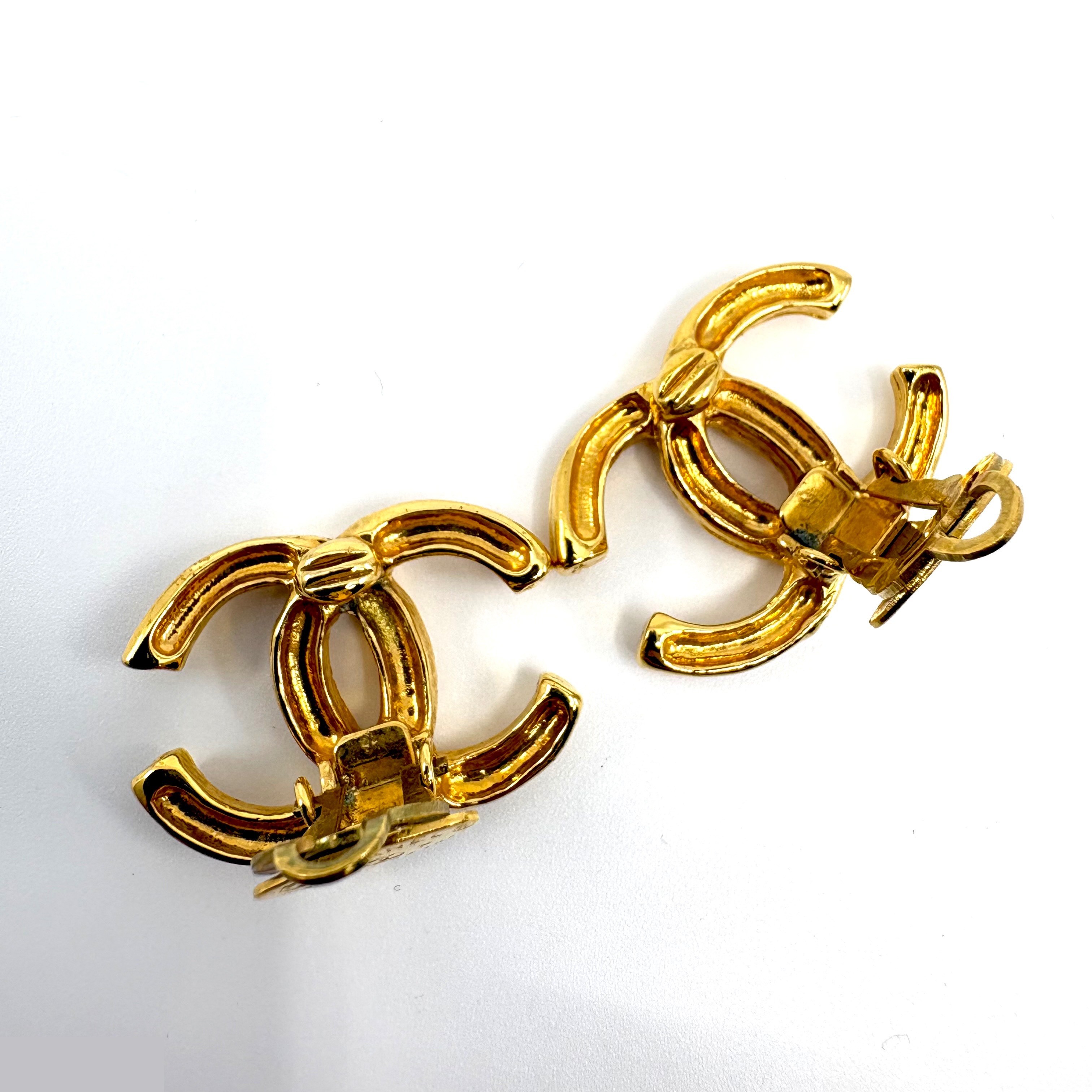 Coco Mark (precious metal) earrings 93P — view 3