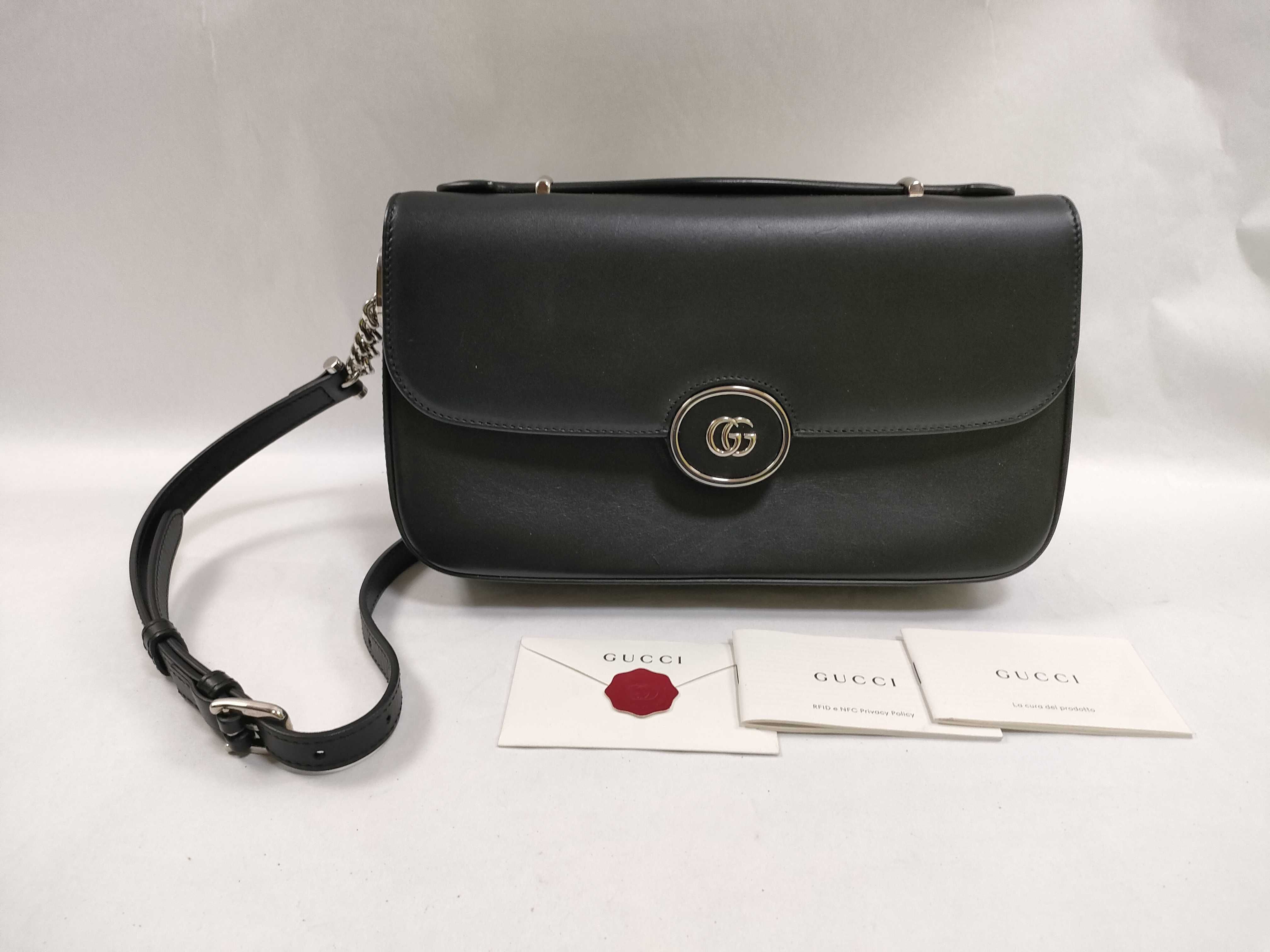Shoulder Bag 739721 Black Leather Double G Shoulder Bag