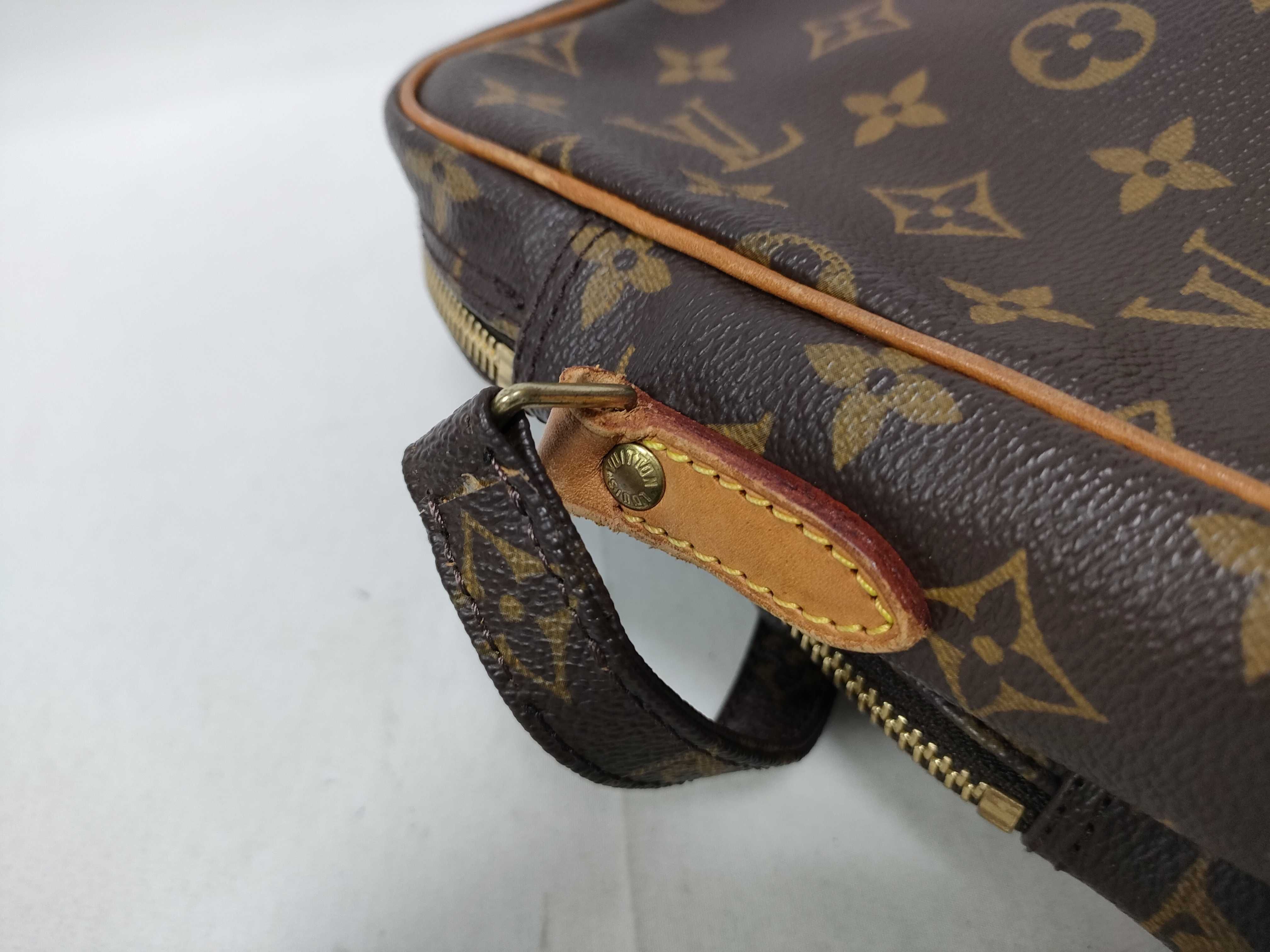 Monogram Louis Vuitton Monogram Amazon AR0080 Shoulder Bag — view 6