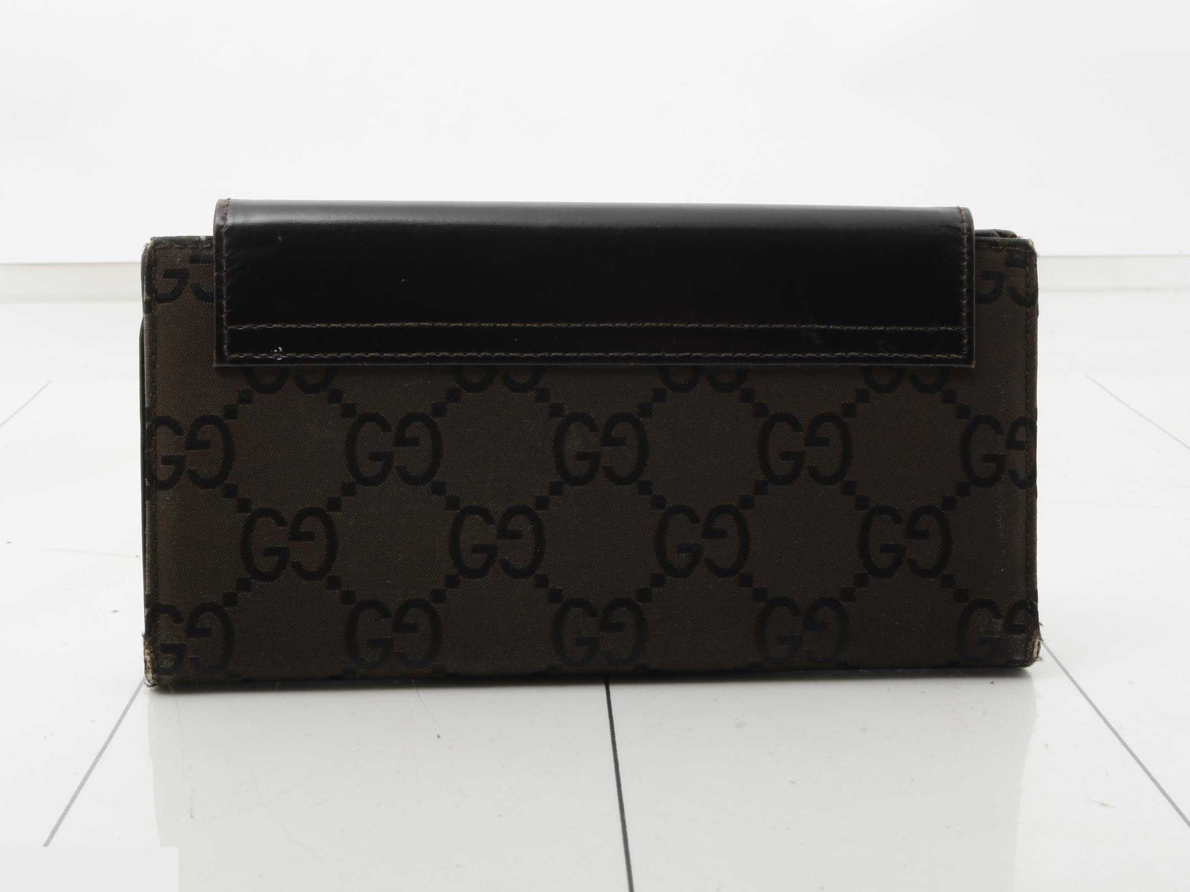 long wallet, billfold — view 2