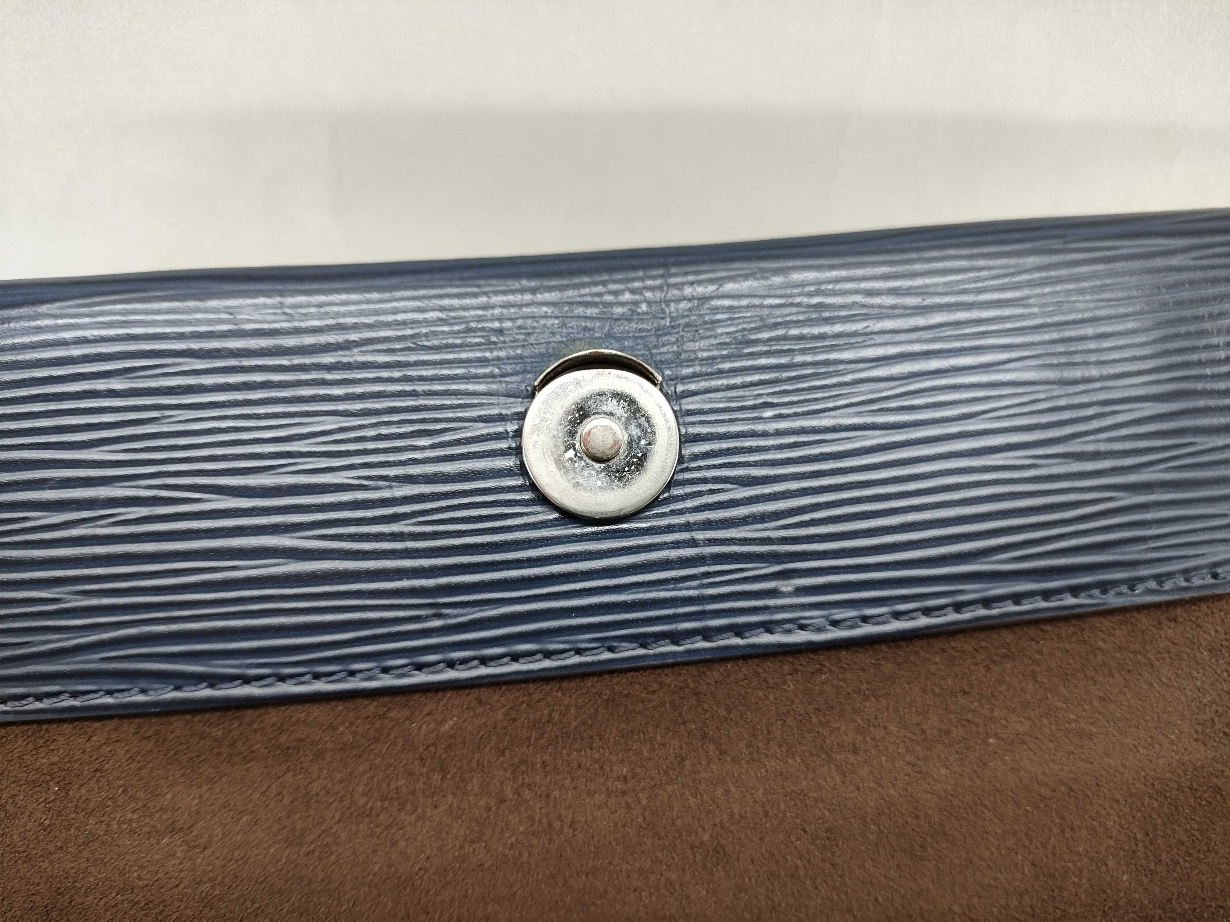 Epi Leather Cluny MM 2-Way Handbag — view 13