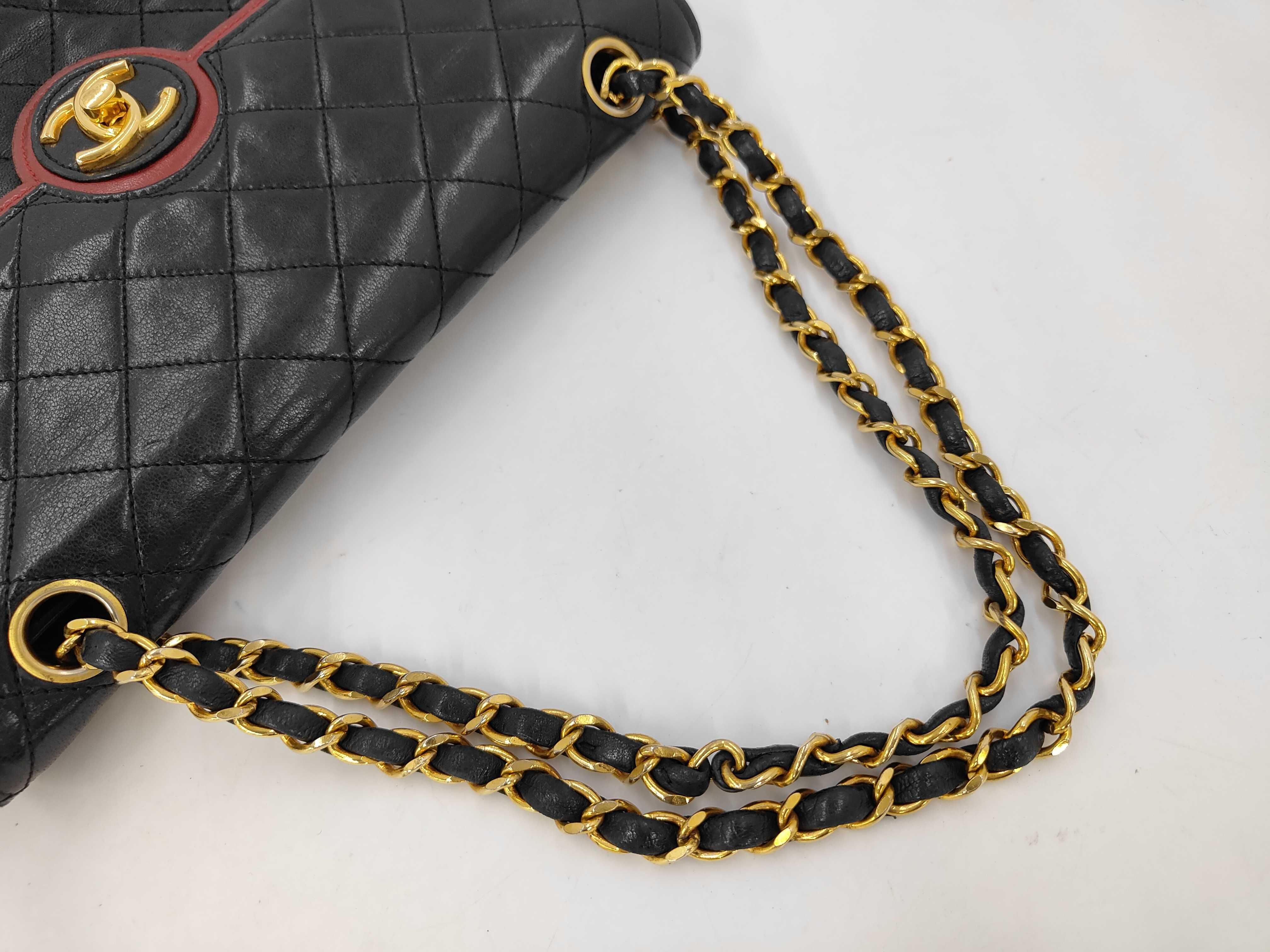 Matelassé Lambskin Chain Shoulder Bag — view 5