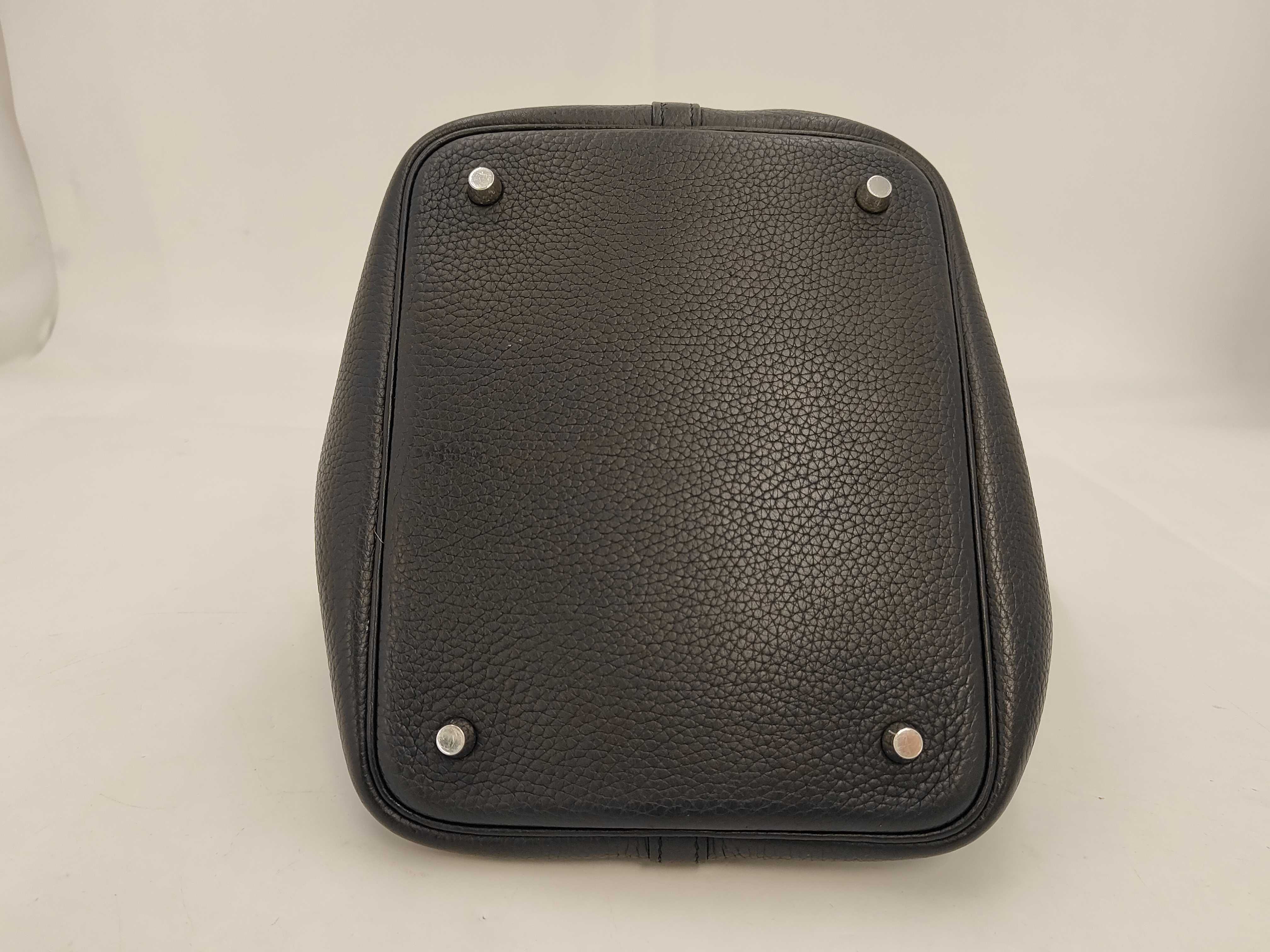 handbag — view 6