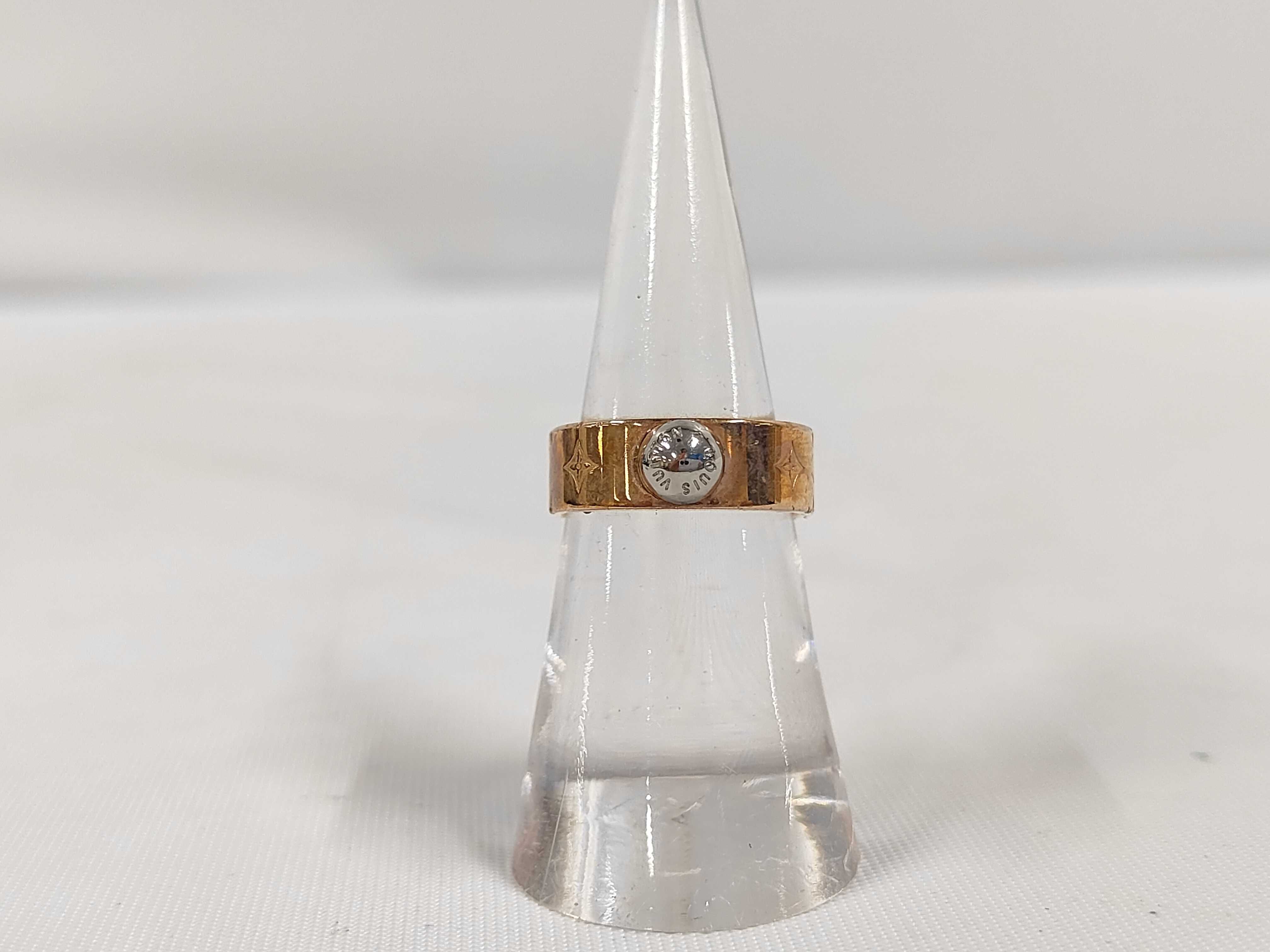 M00213 Nanogram Ring