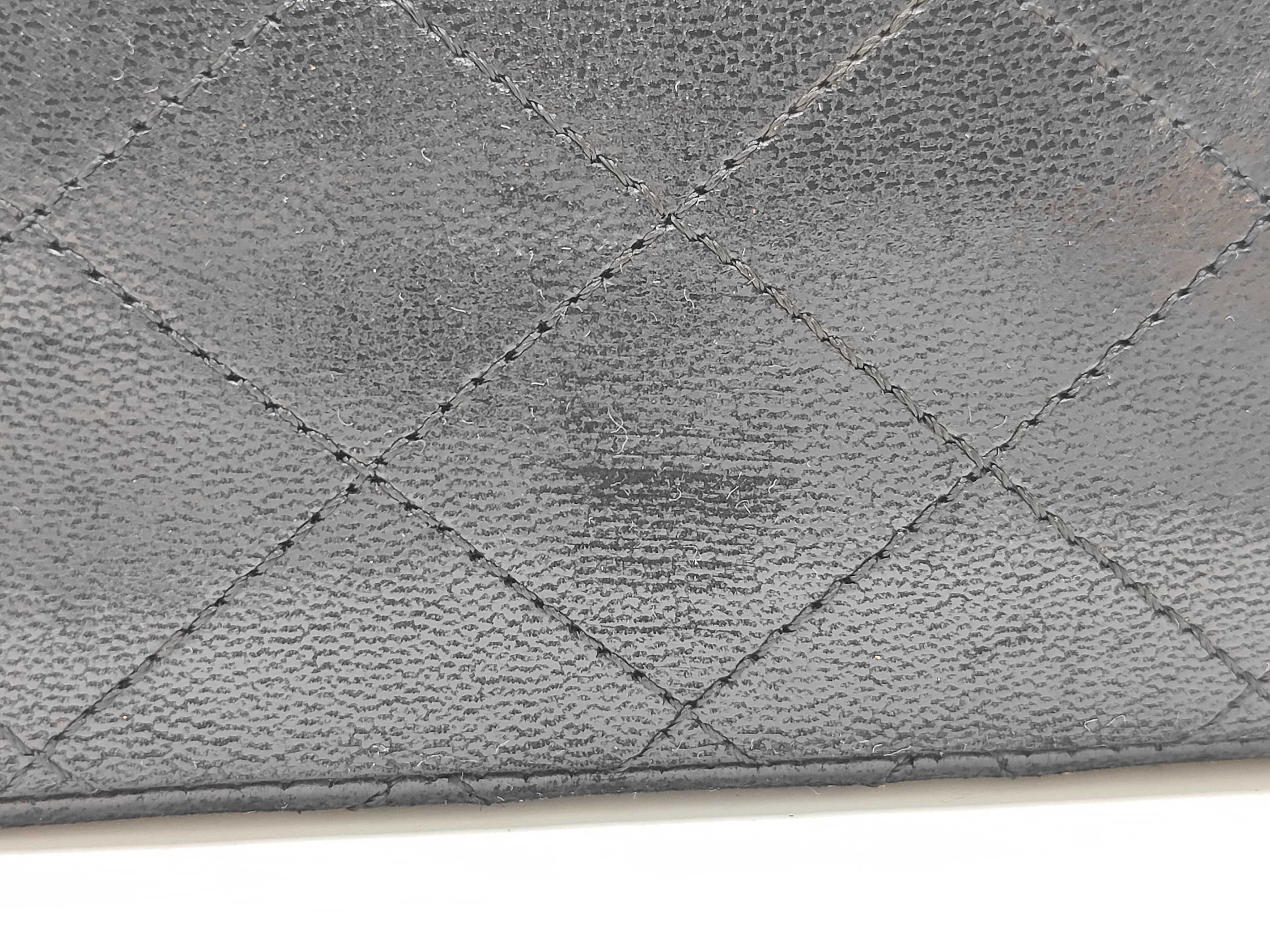 Matelassé Double Flap 25 Shoulder Bag — view 14