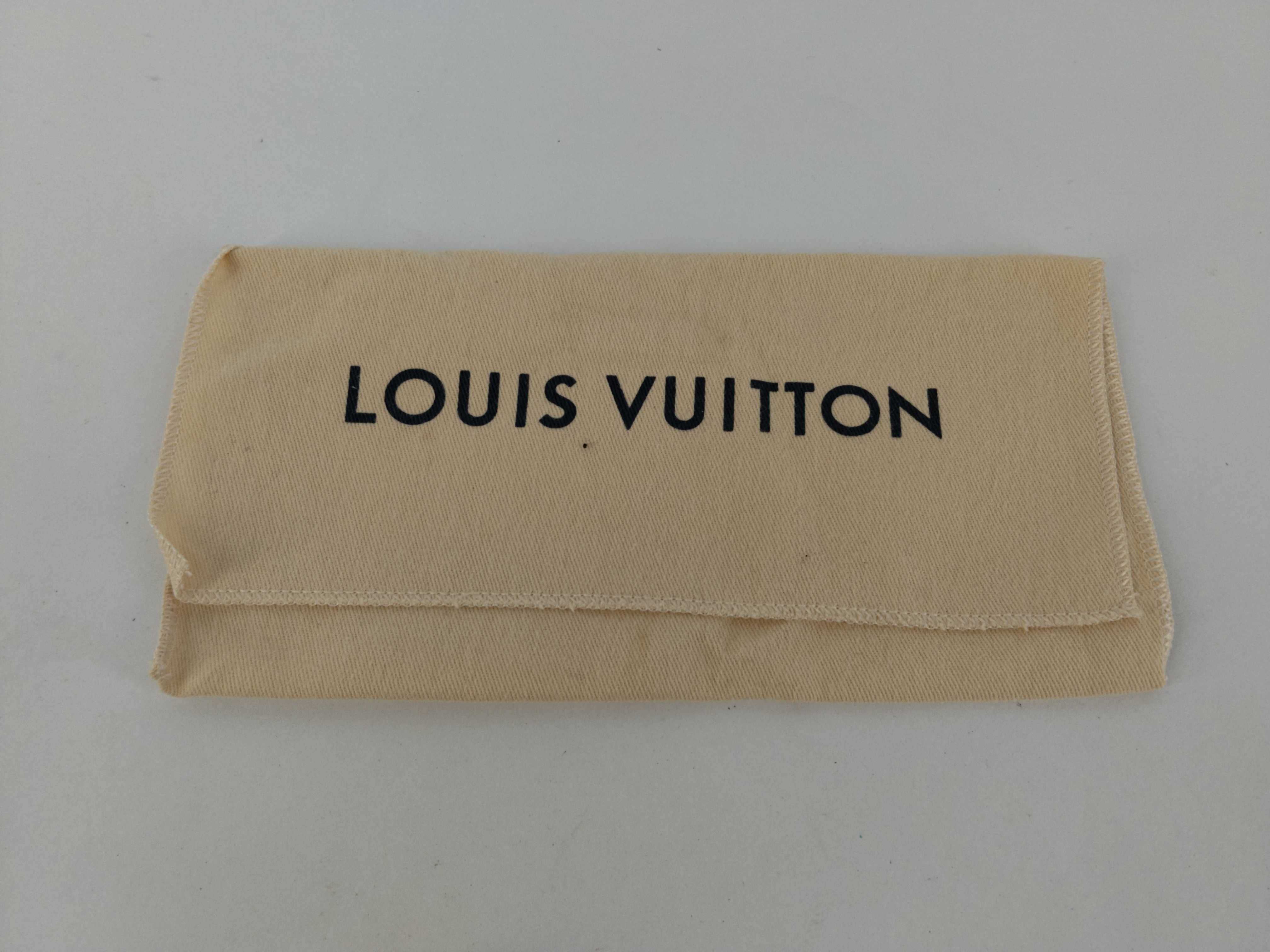 Mahina Louis Vuitton Zippy Compact Wallet Mahina Wallet — view 14
