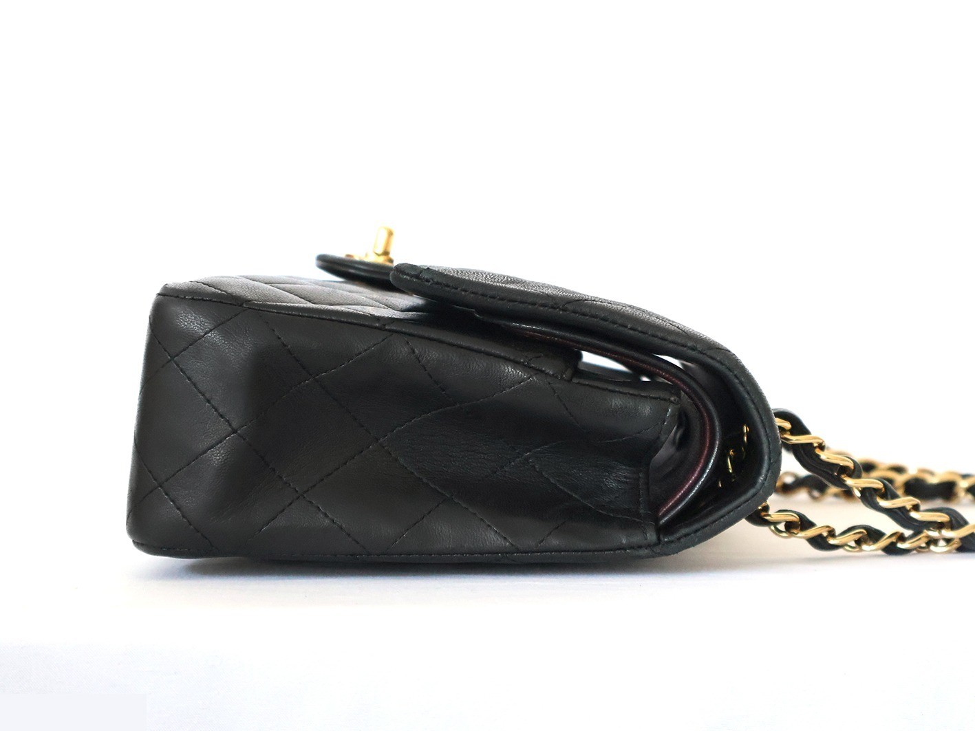 Matelassé 25 Lambskin Double Flap Double Chain Shoulder Bag, Black — view 7