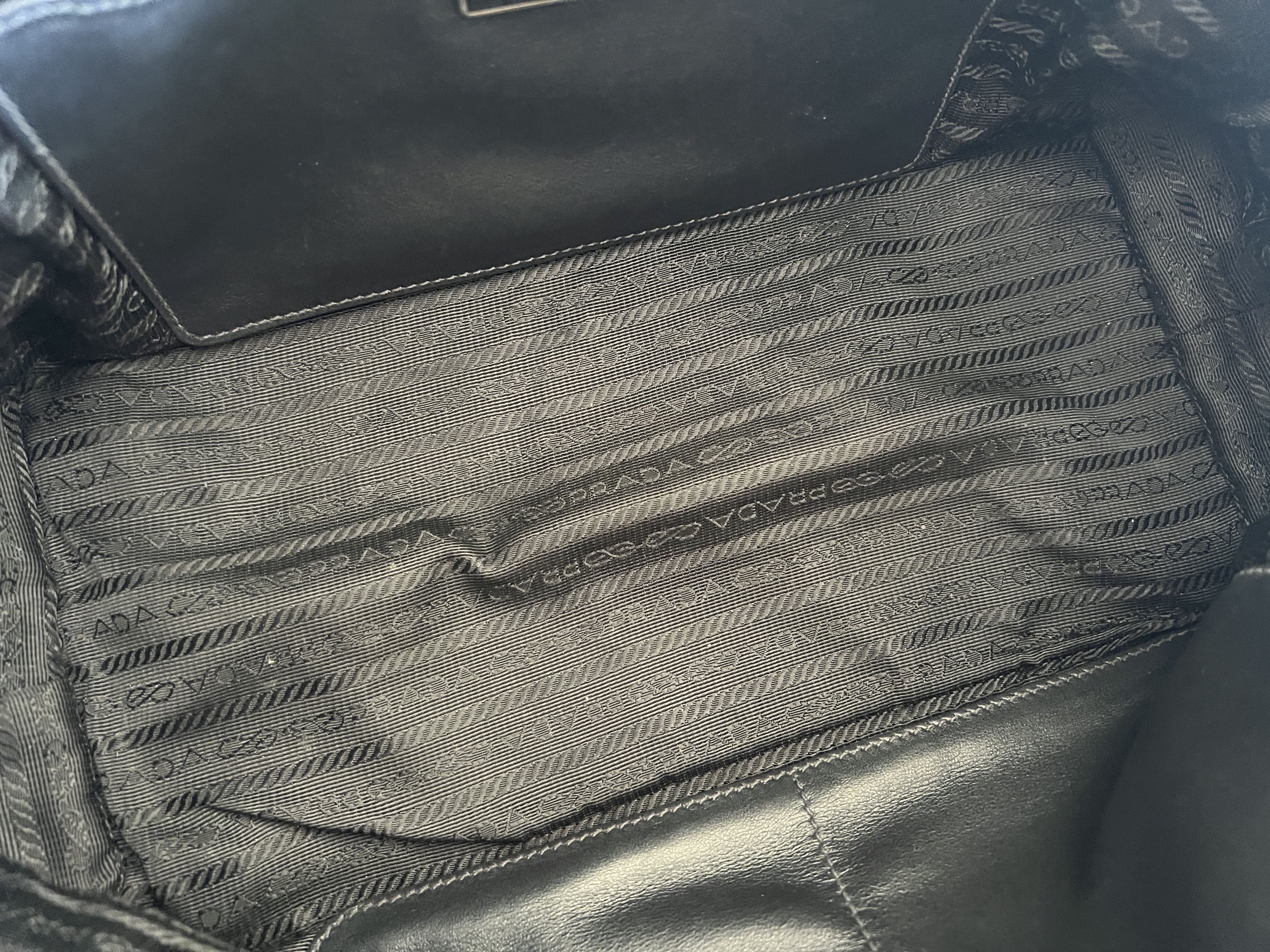 Canapa Triangle Logo All-Leather Handbag — view 6