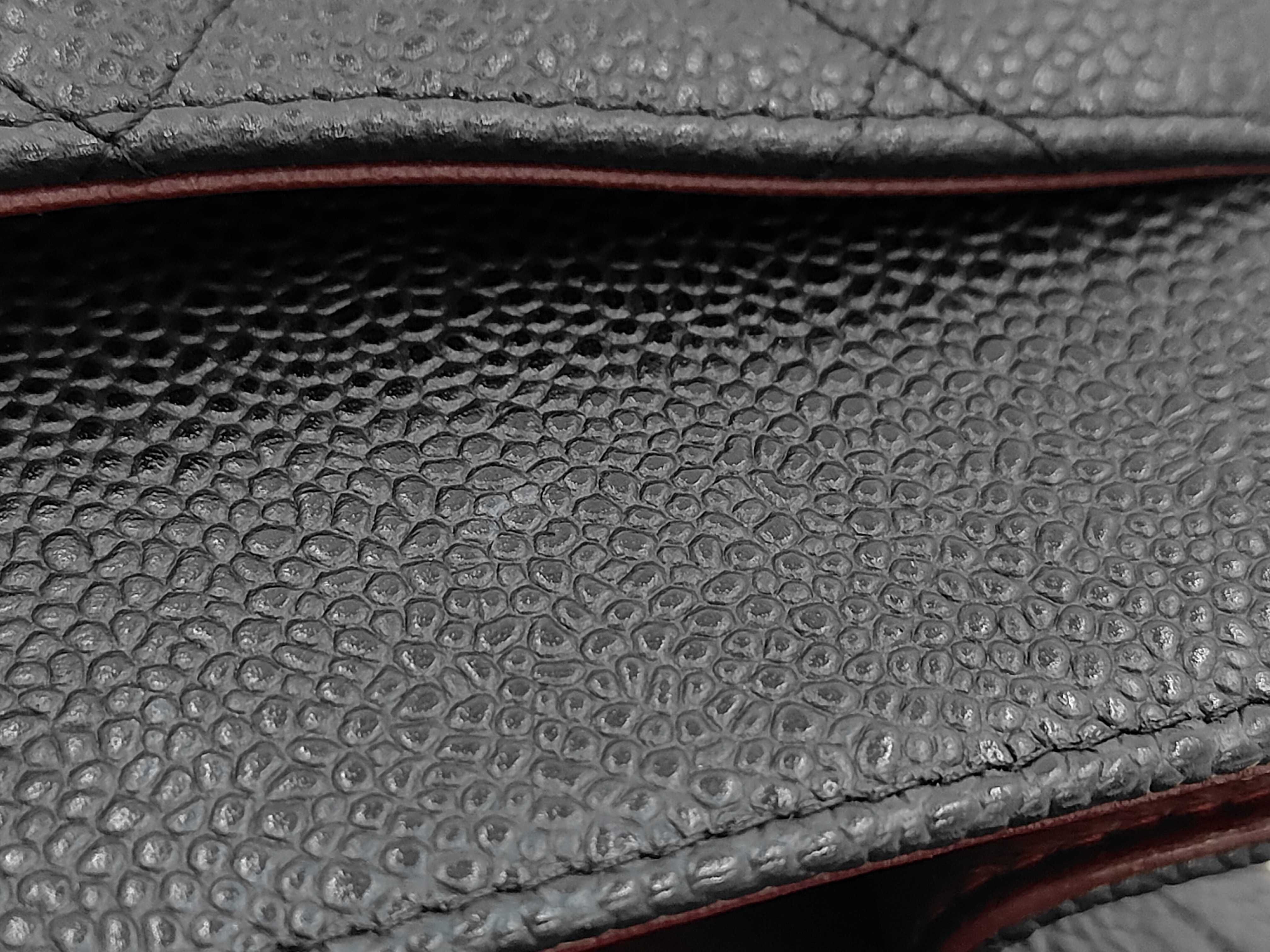 CF Jumbo Large Chain Bag Shoulder Bag — view 8
