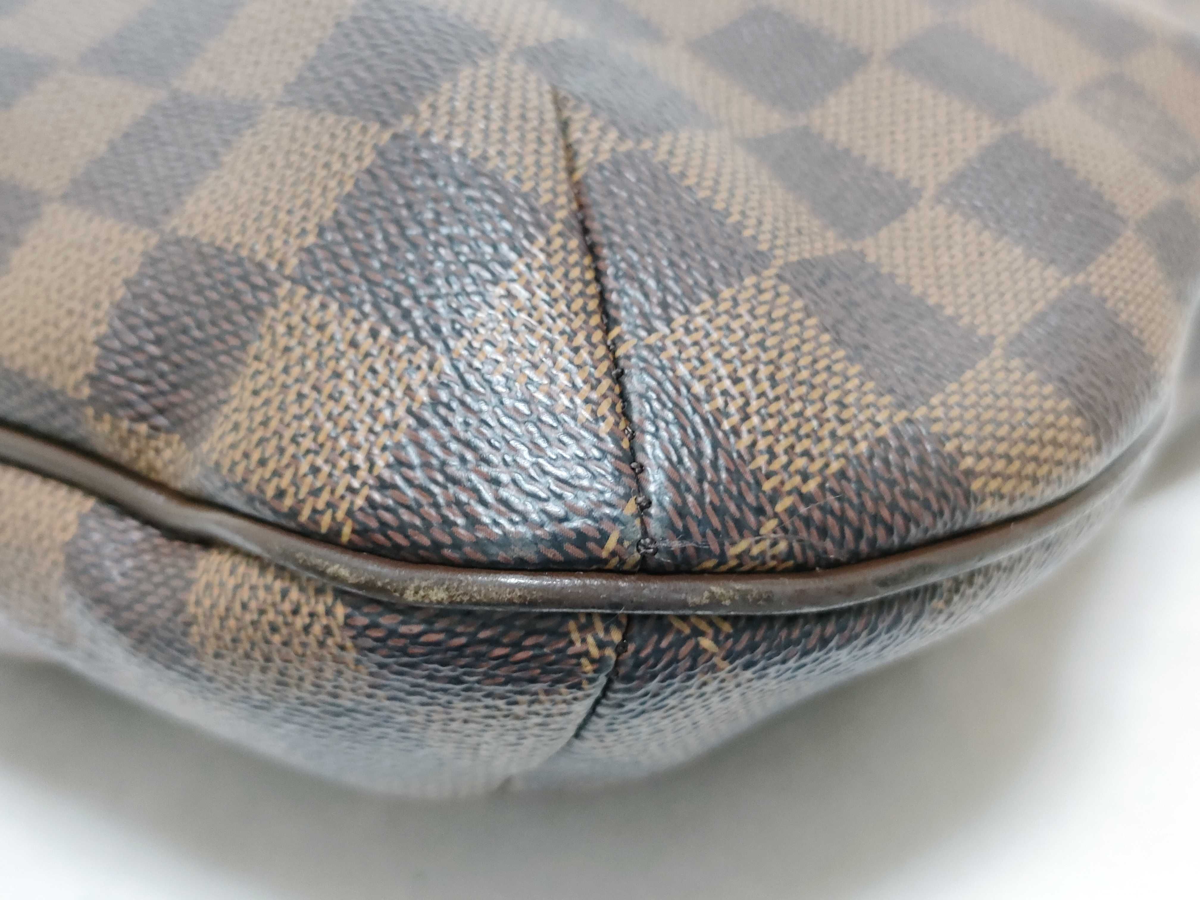 Damier LV Damier Bloomsbury Shoulder Bag — view 7
