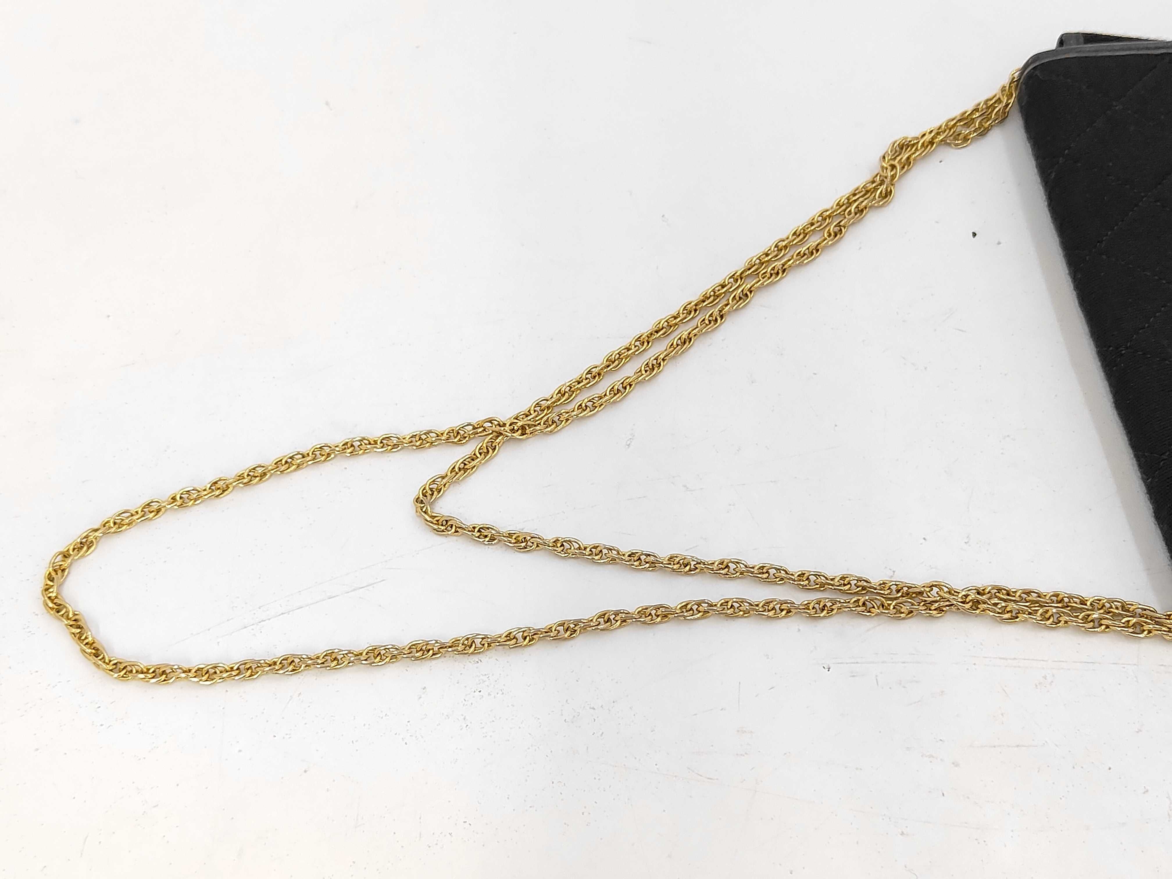 Canvas Coco Mark Chain Shoulder Bag — view 5