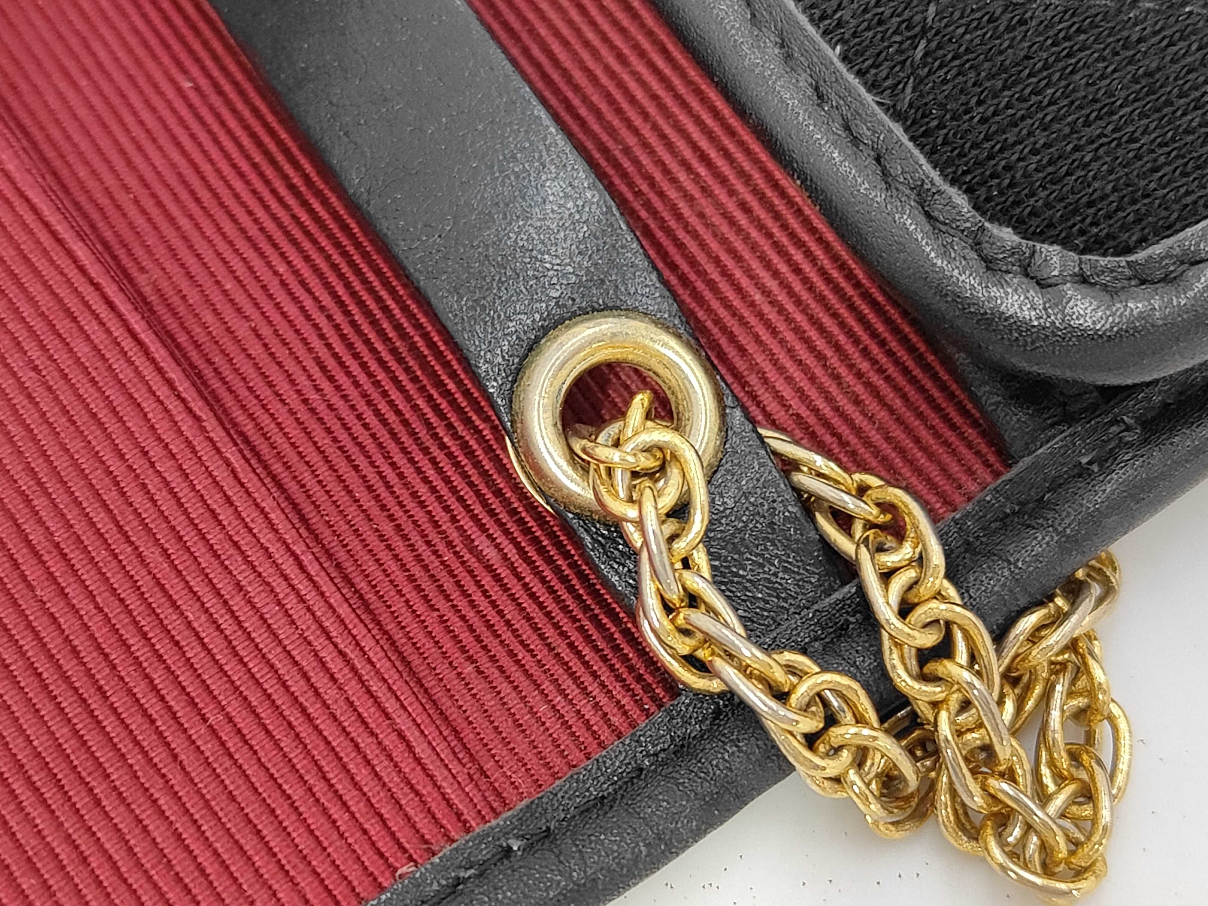 Canvas Coco Mark Chain Shoulder Bag — view 7