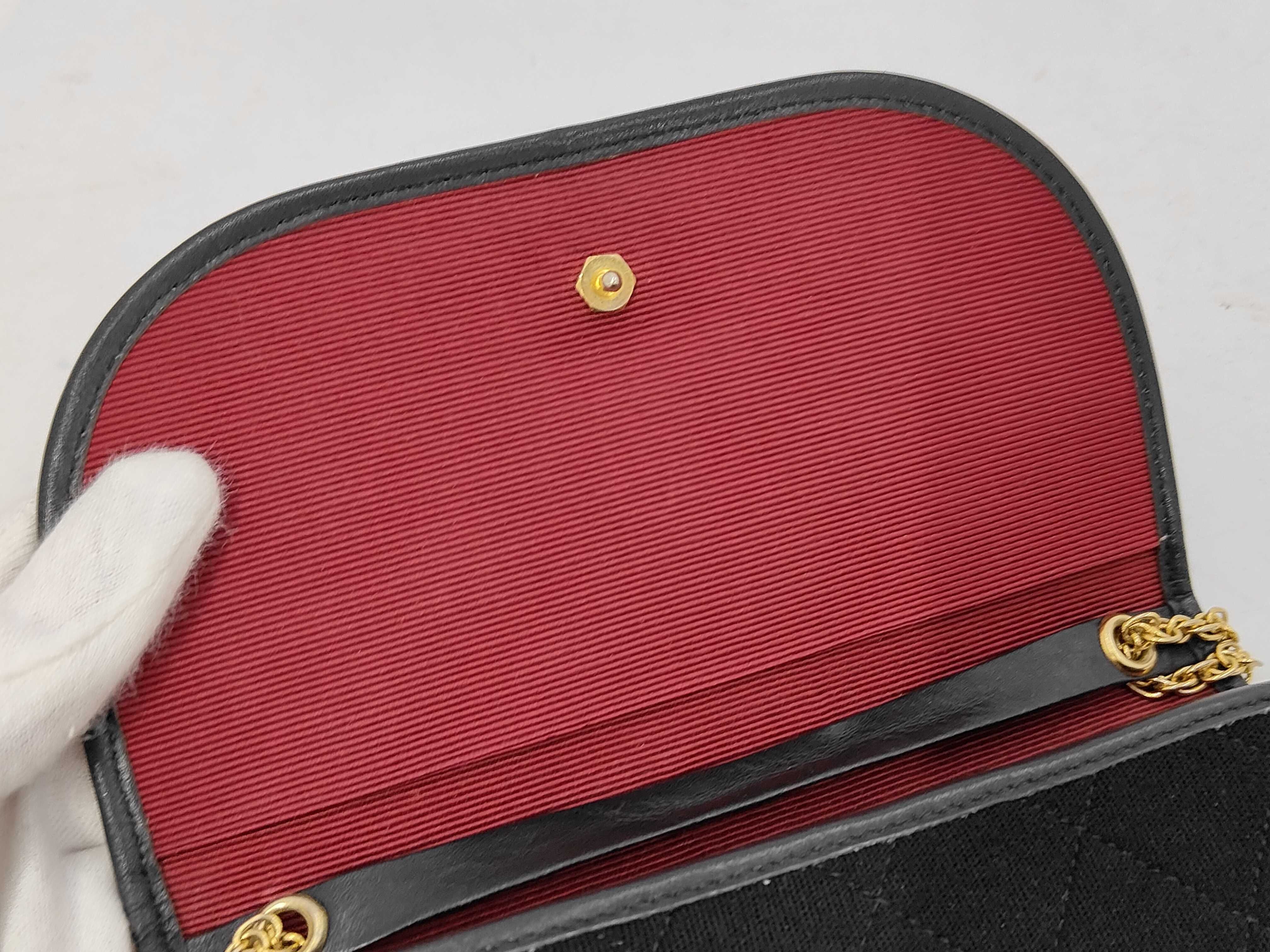 Canvas Coco Mark Chain Shoulder Bag — view 10