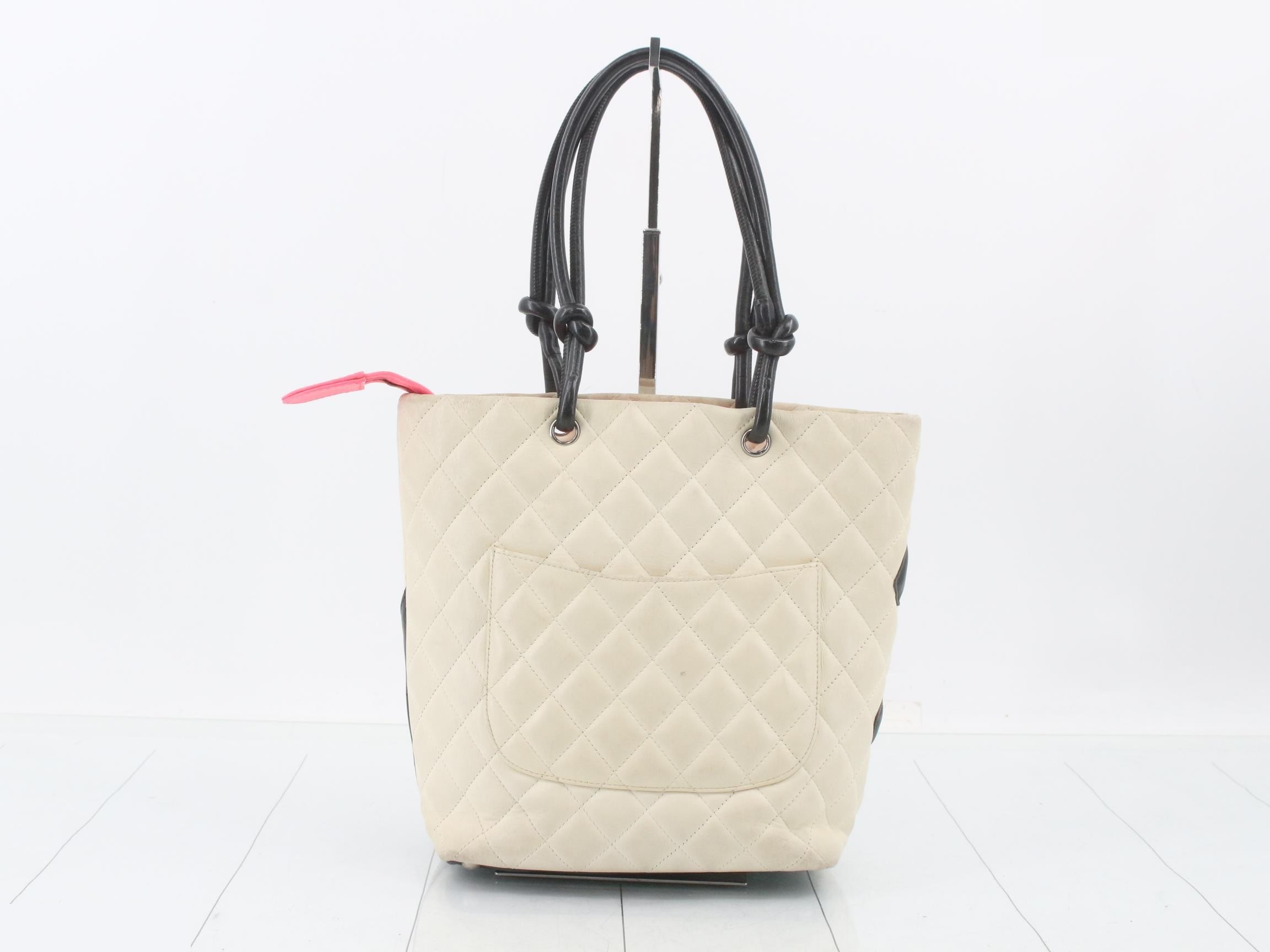 Cambon Tote PM Handbag Tote Bag White — view 2