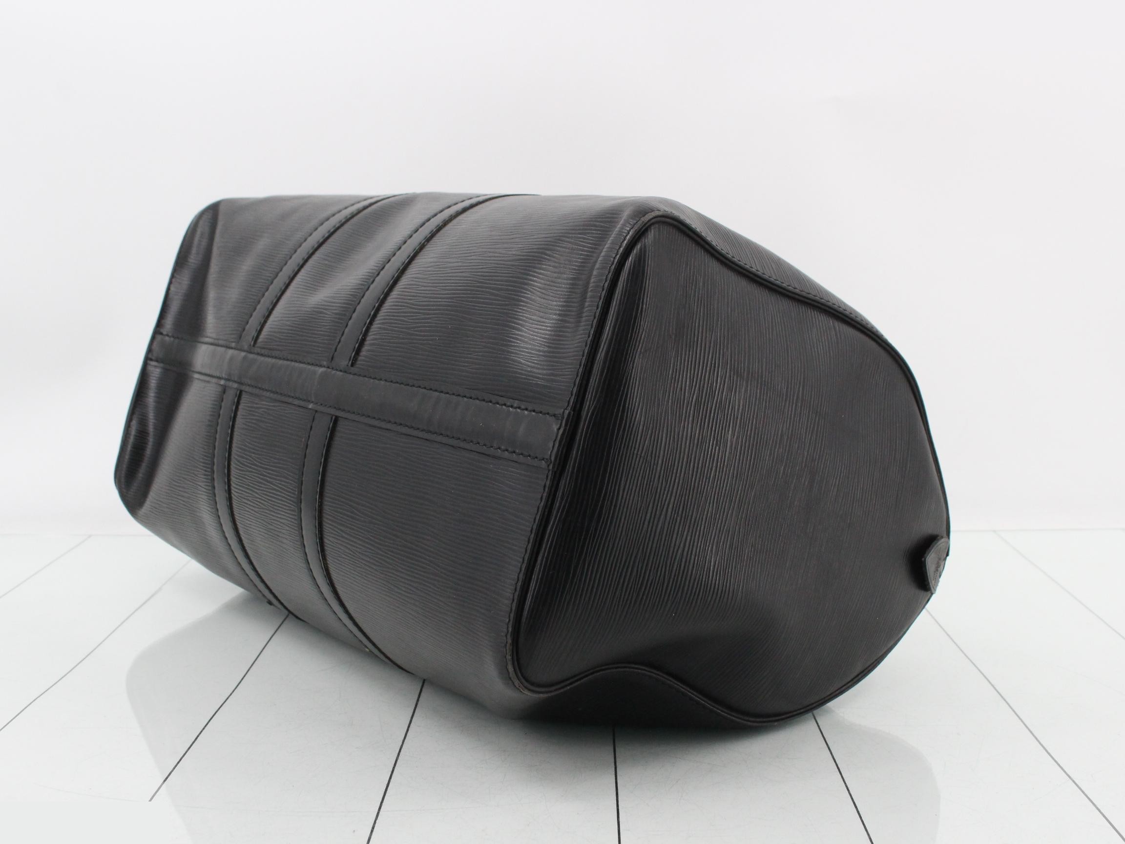 Keepall 45 Noir VI8911 with Poigne name tag — view 6
