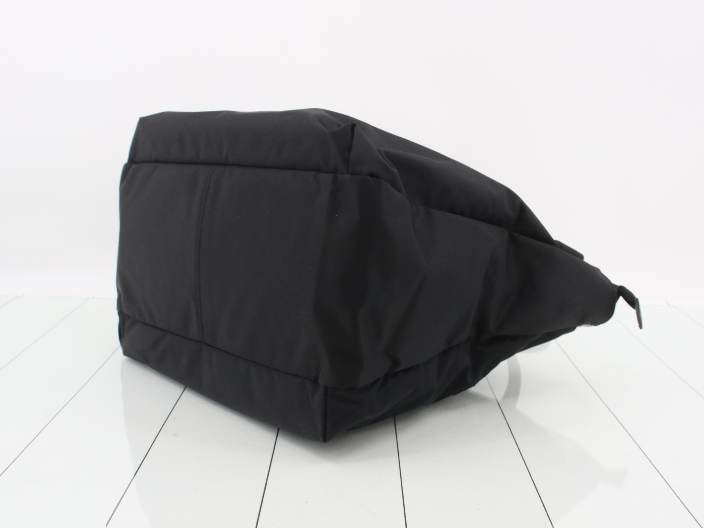 Nylon W33 H28 D25 — view 6
