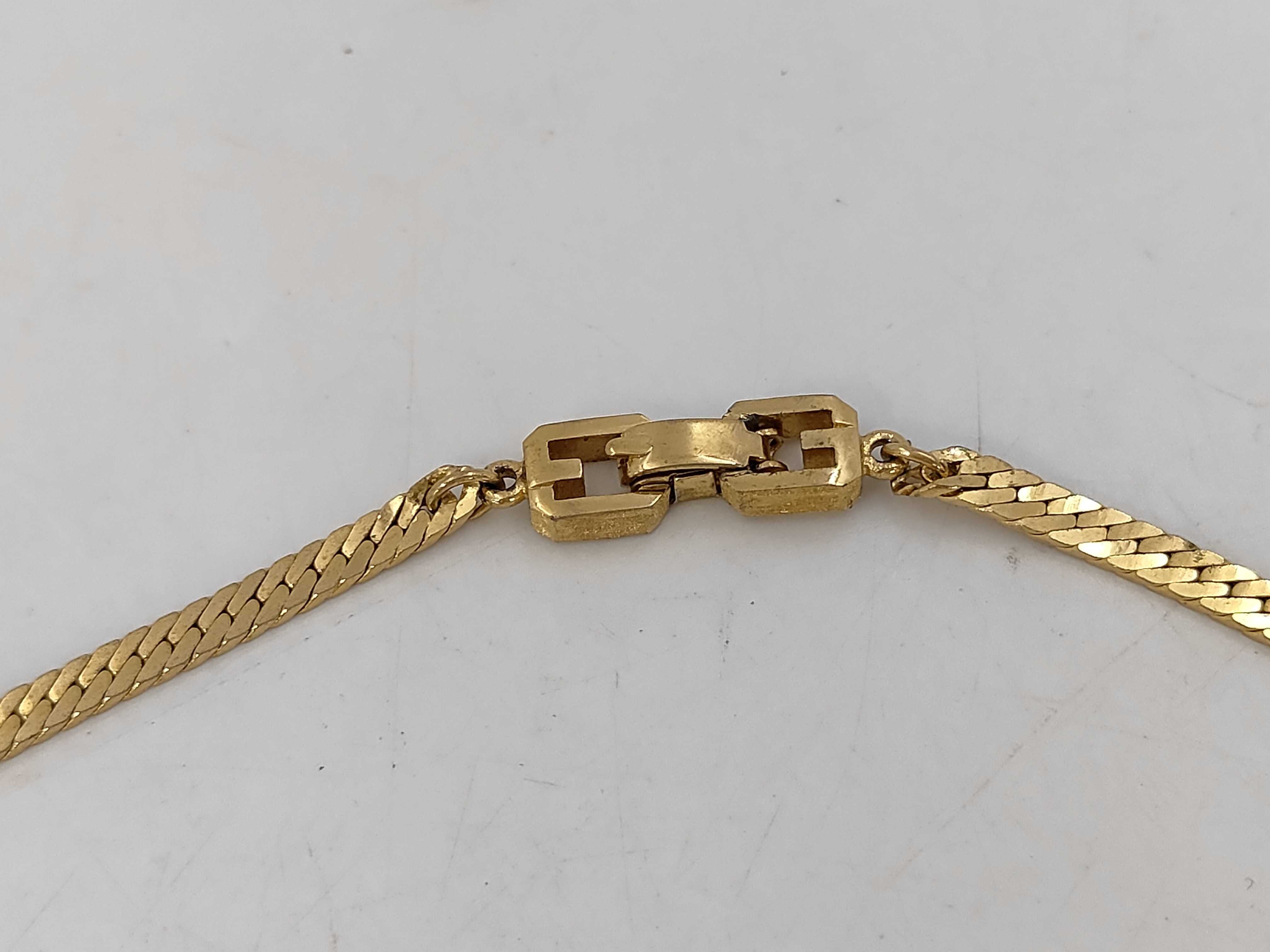Necklace with G Logo and Jewel Design — view 2