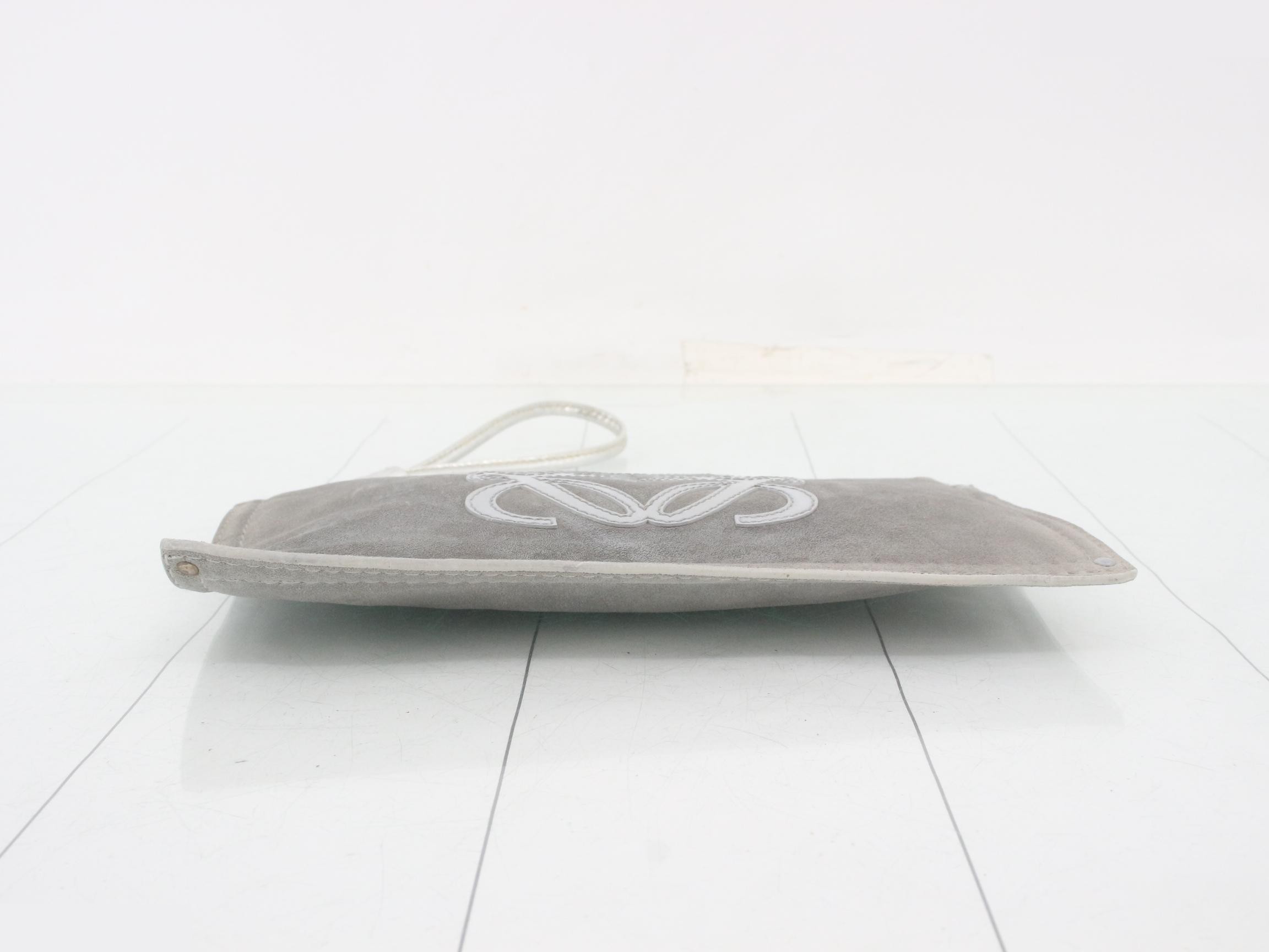Pouch, Anagram design, gray suede — view 3