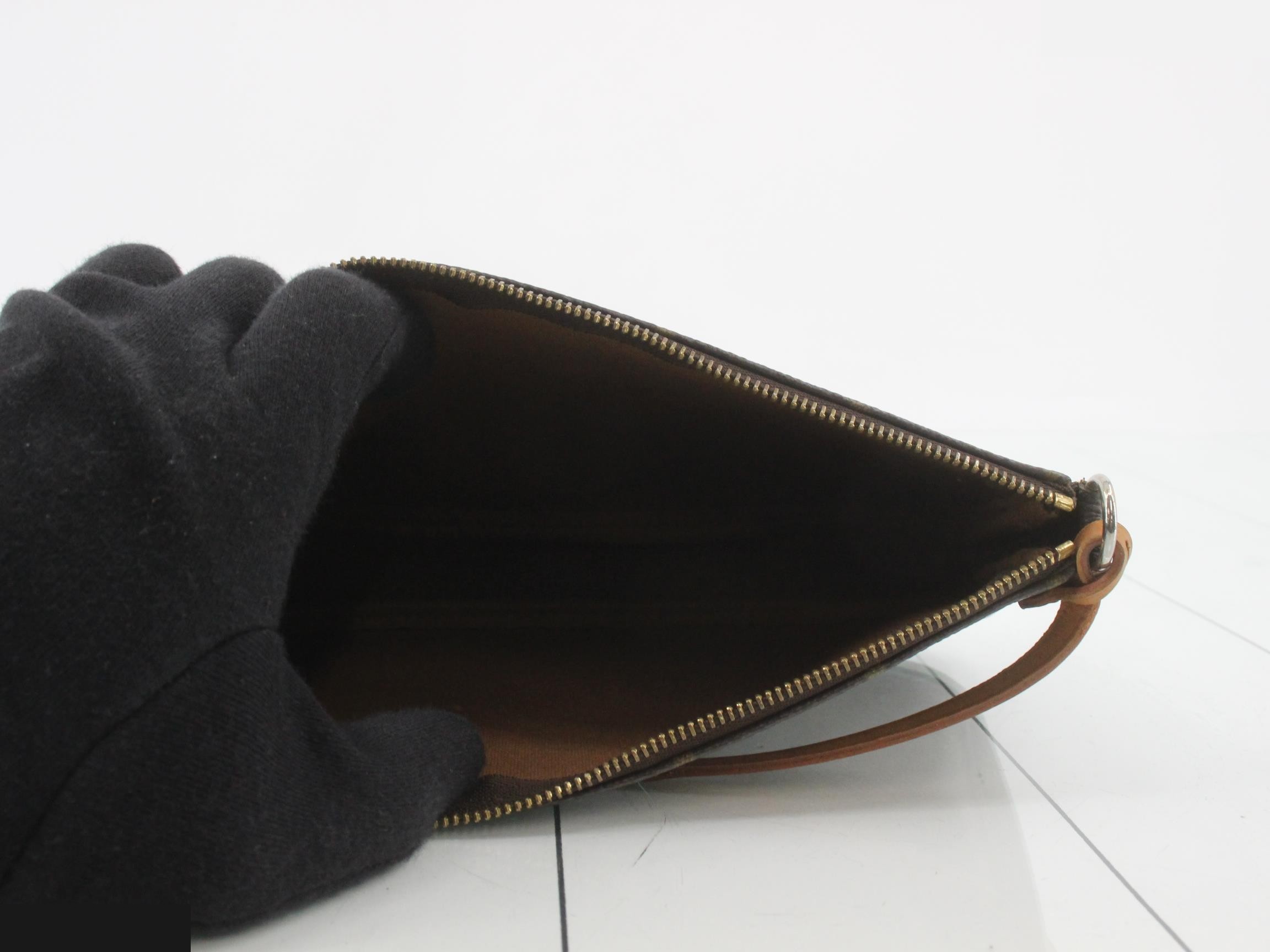 Accessory pouch — view 4