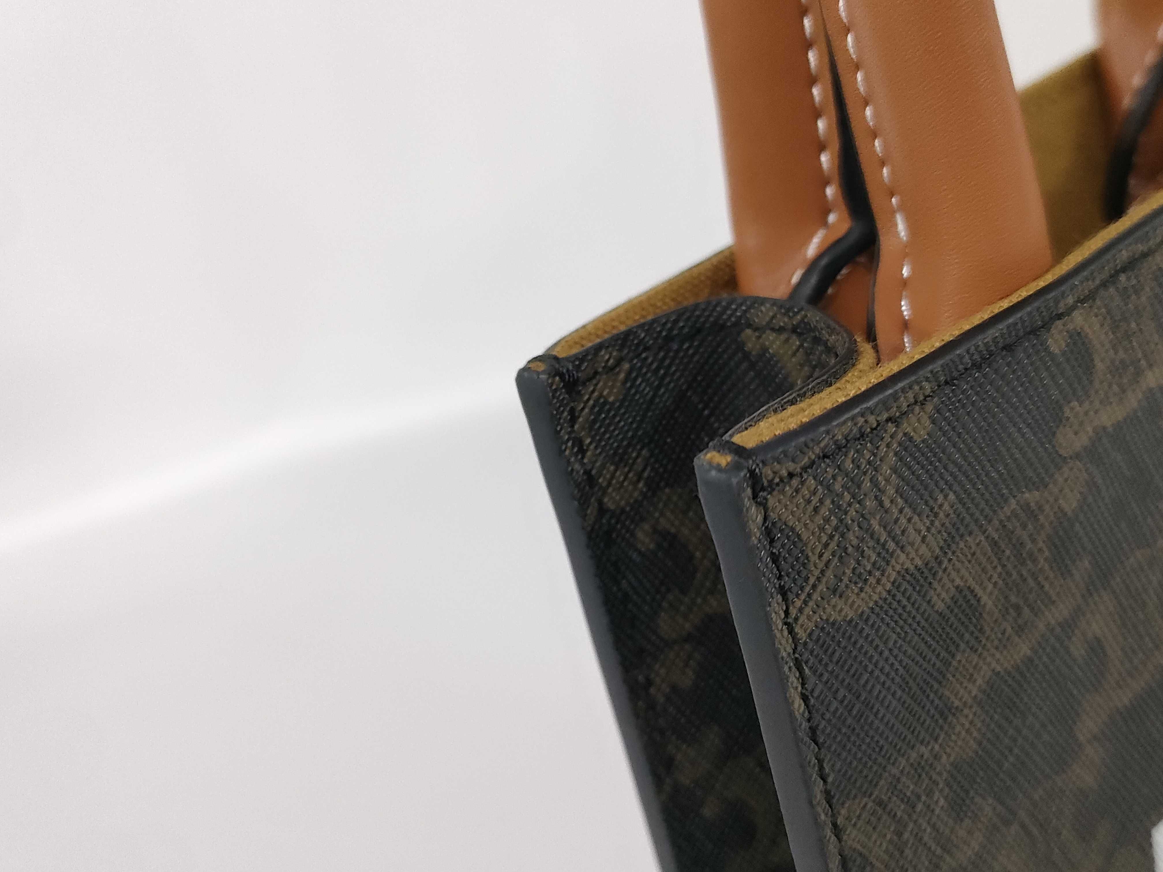 Vertical Cover Leather Hand Shoulder Bag — view 11
