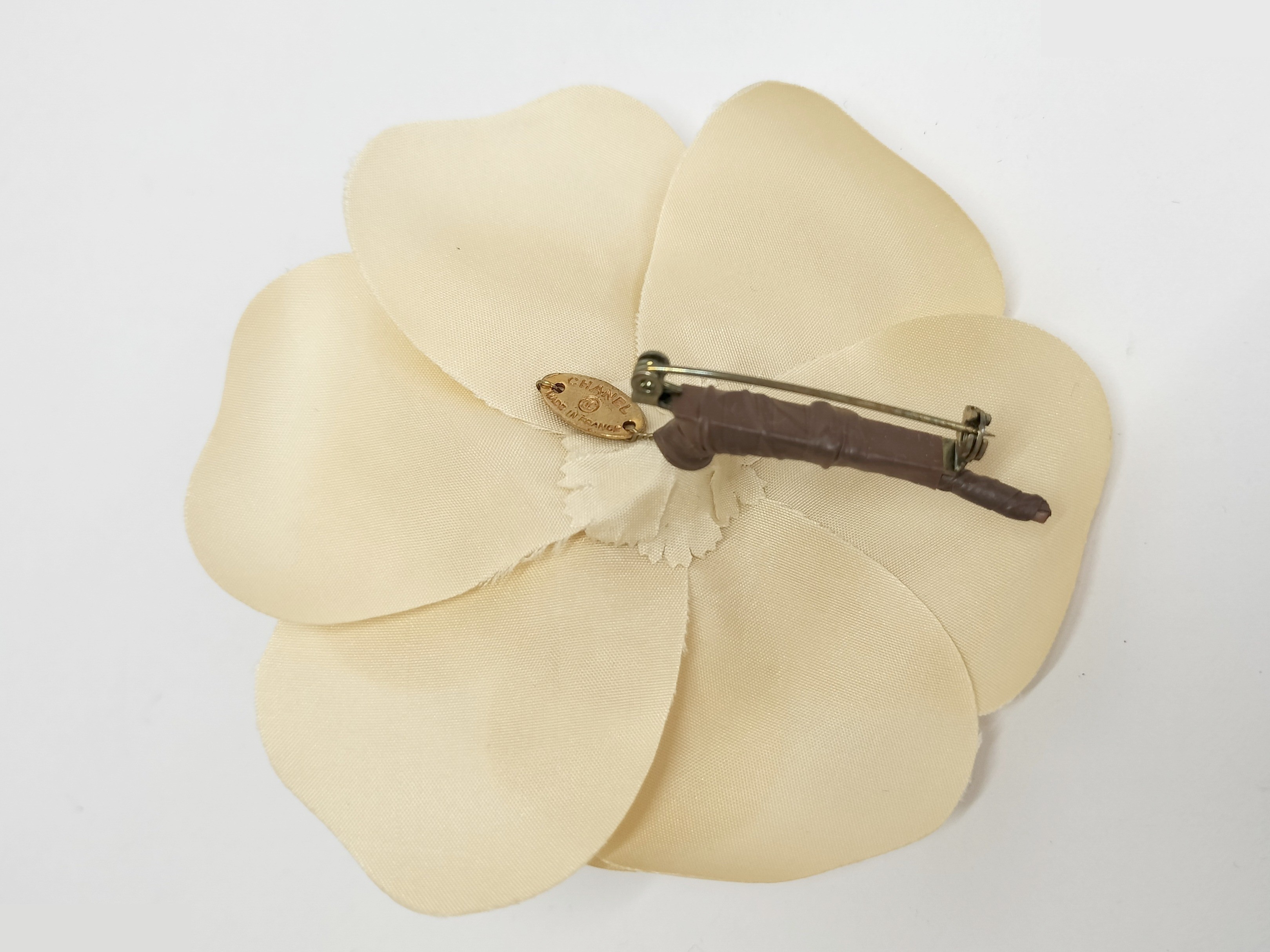Camellia corsage brooch — view 2