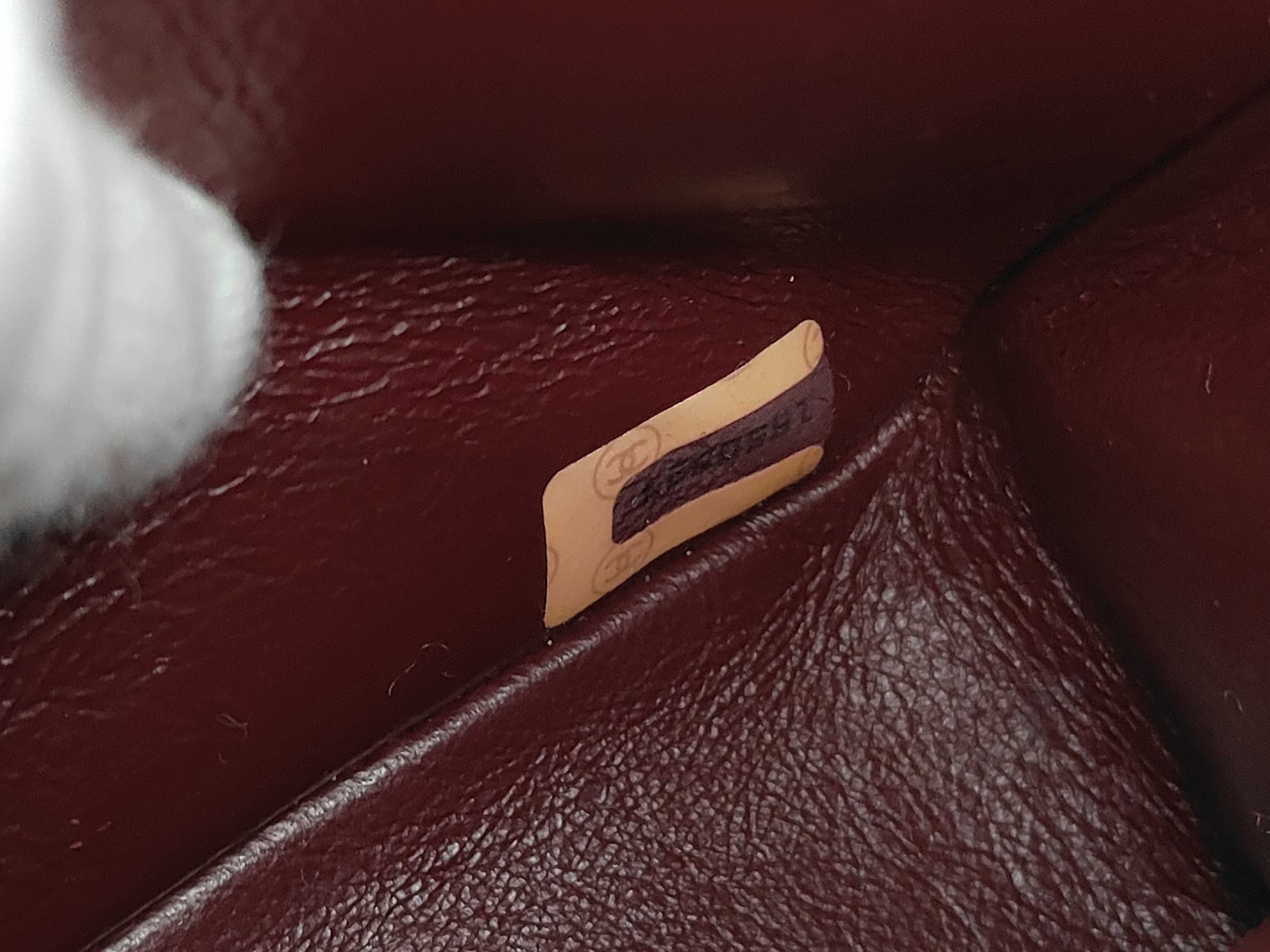 Matelassé Black WW Shoulder Bag — view 10
