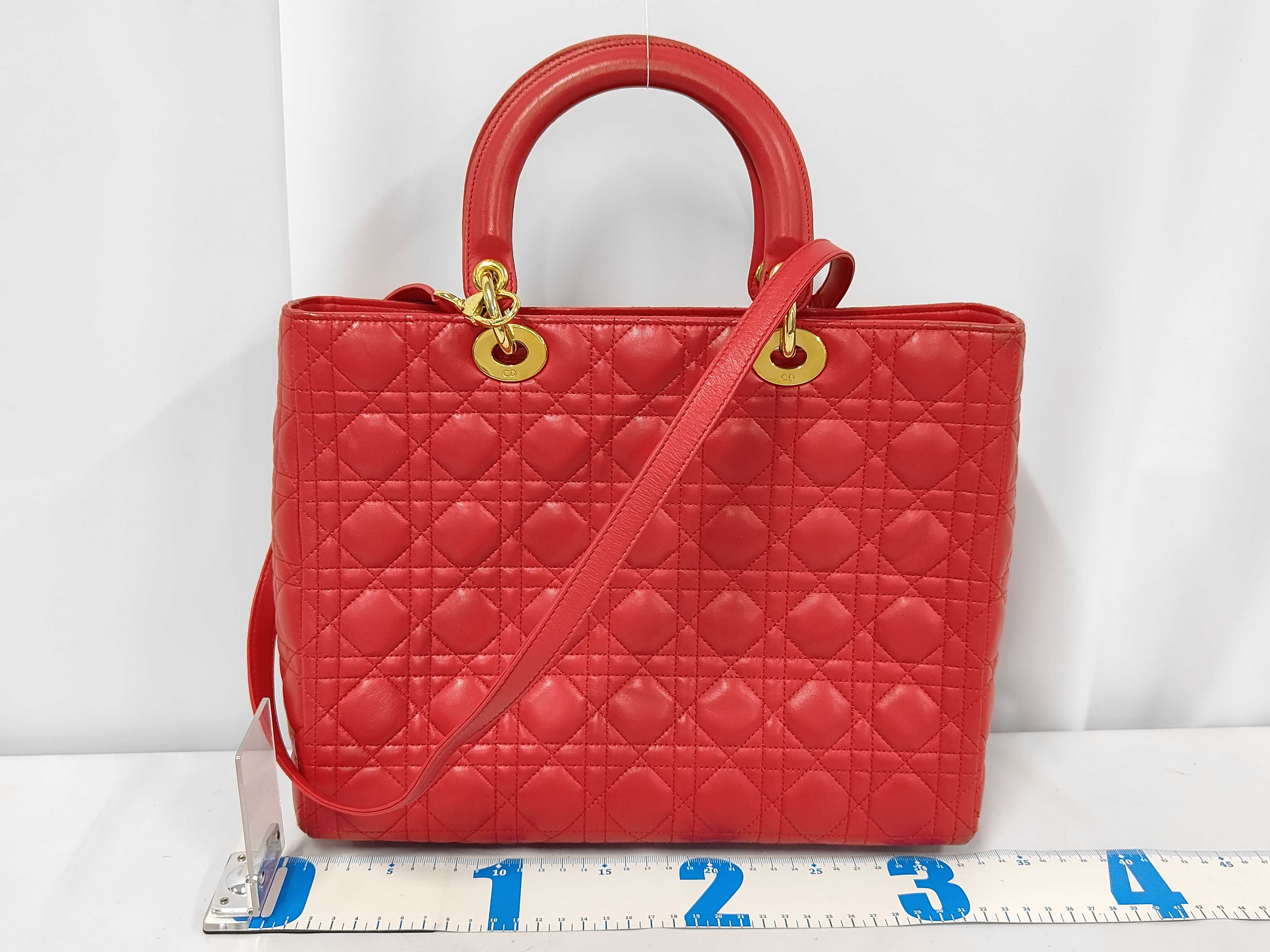 handbag — view 2