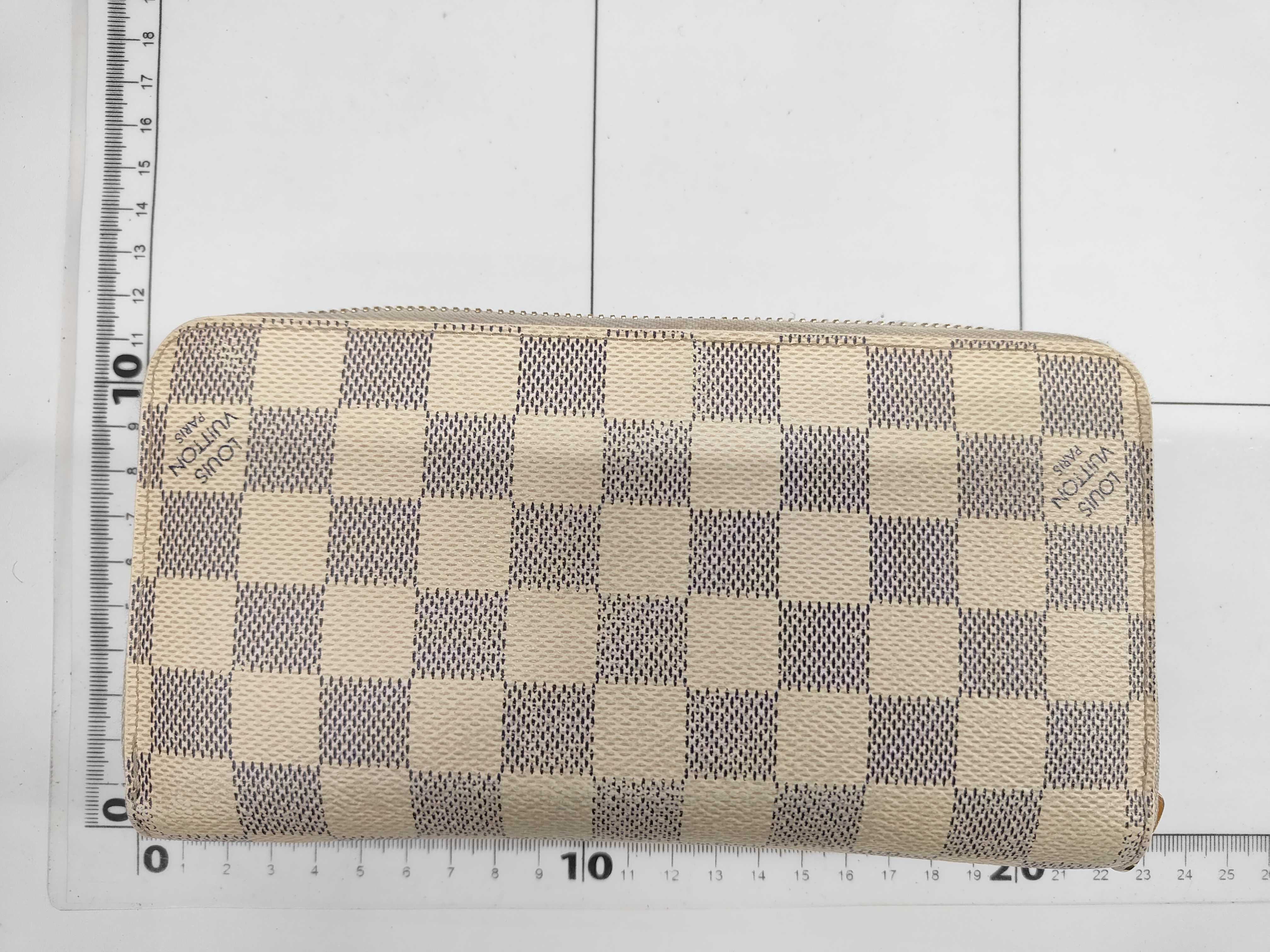 Damier Azur / Zippy Wallet (Old Model) / N60019 / Long Wallet / PVC Wallet — view 2
