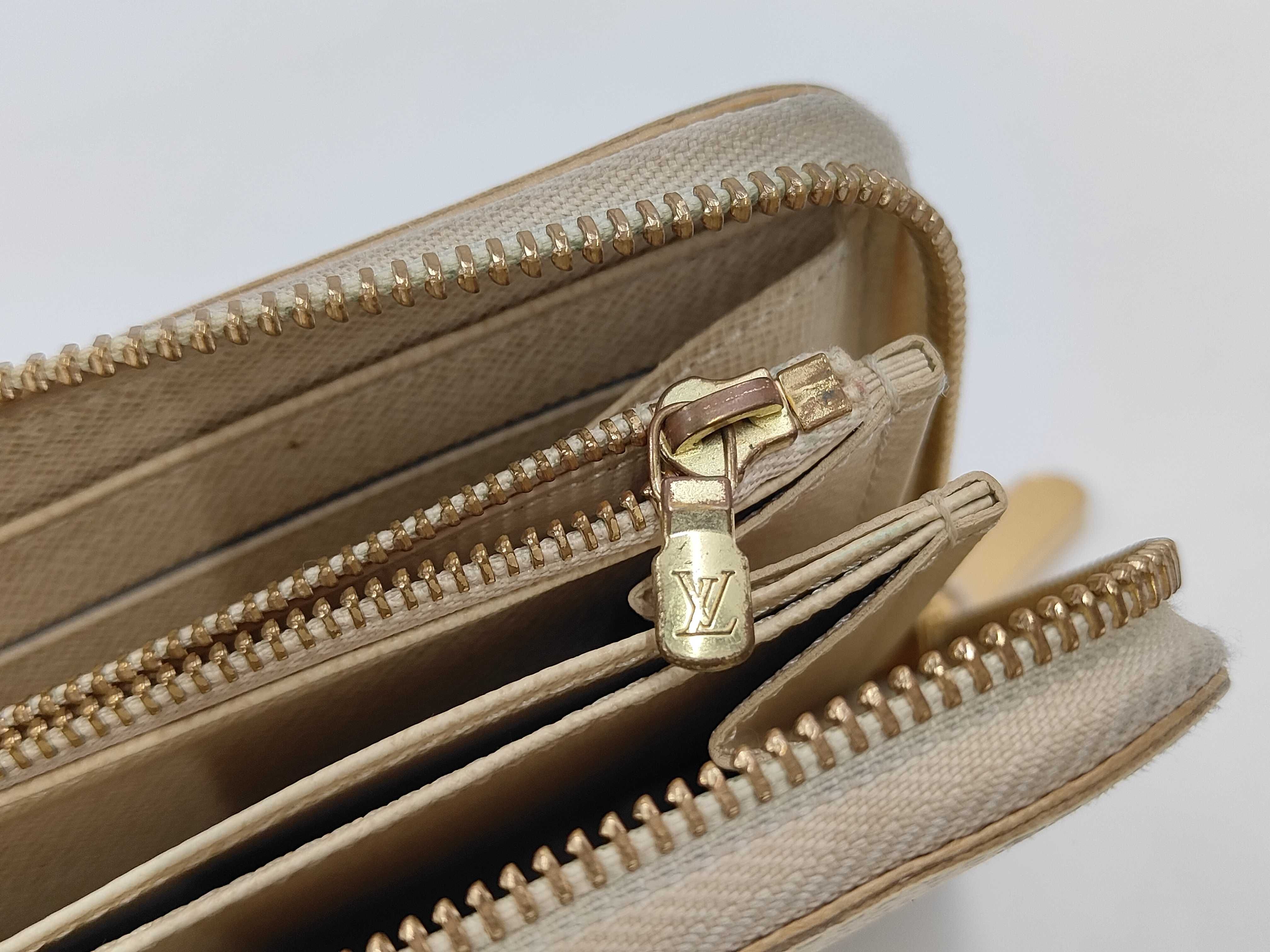 Damier Azur / Zippy Wallet (Old Model) / N60019 / Long Wallet / PVC Wallet — view 9