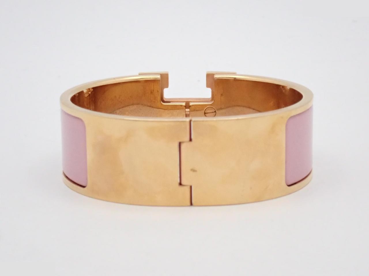 Pink enamel, wrist circumference approximately 16 cm — view 2