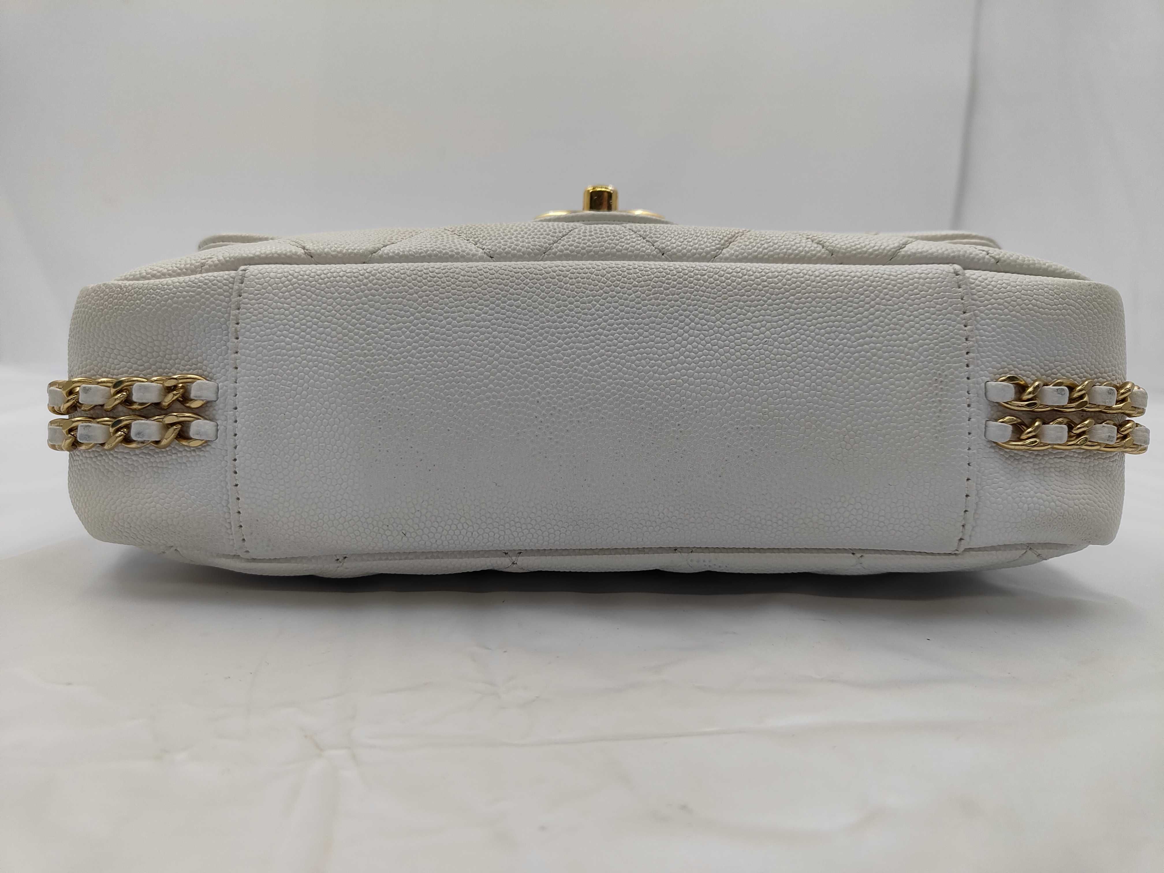 Matelassé Chain Shoulder Bag, Caviar Leather, White — view 7