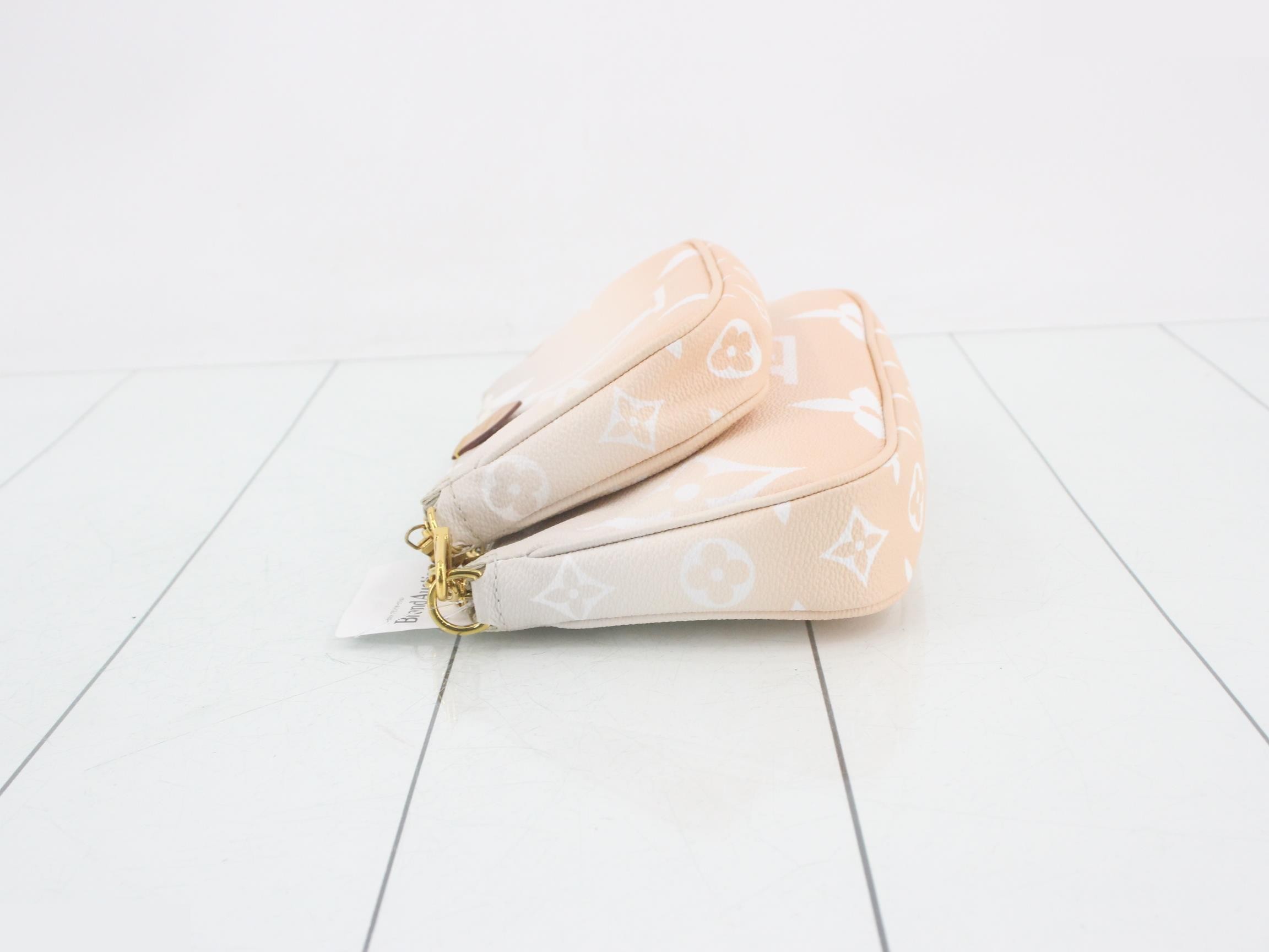 Multi Pochette Accessoires 2-Way Shoulder Bag — view 4