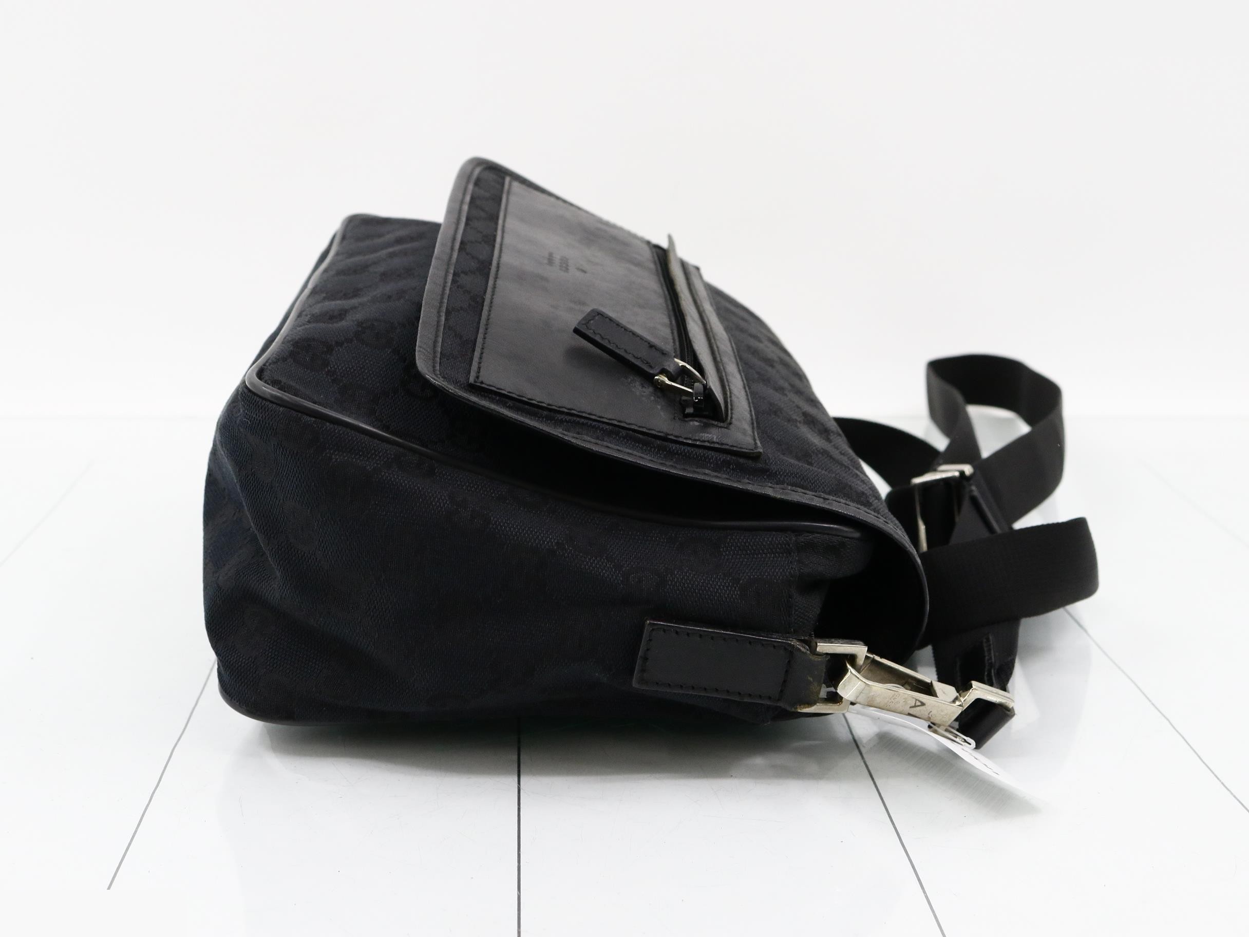Shoulder bag GG canvas — view 3