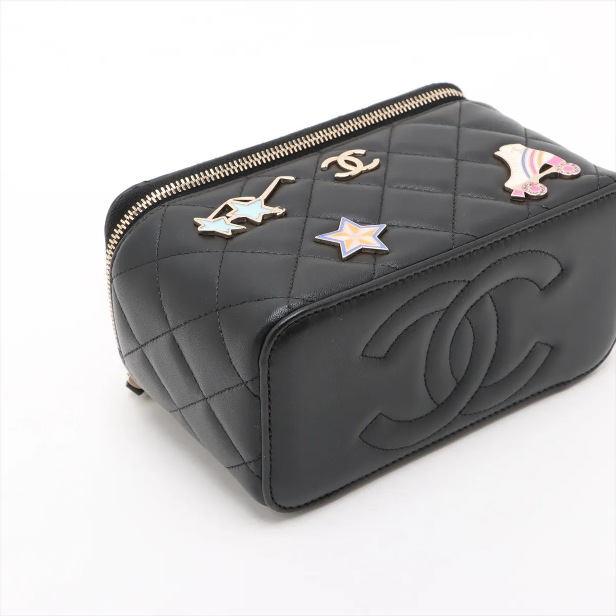 Matelasse Lambskin Chain Shoulder Bag Vanity Black Gold Hardware T5E0C651 Random Serial — view 4