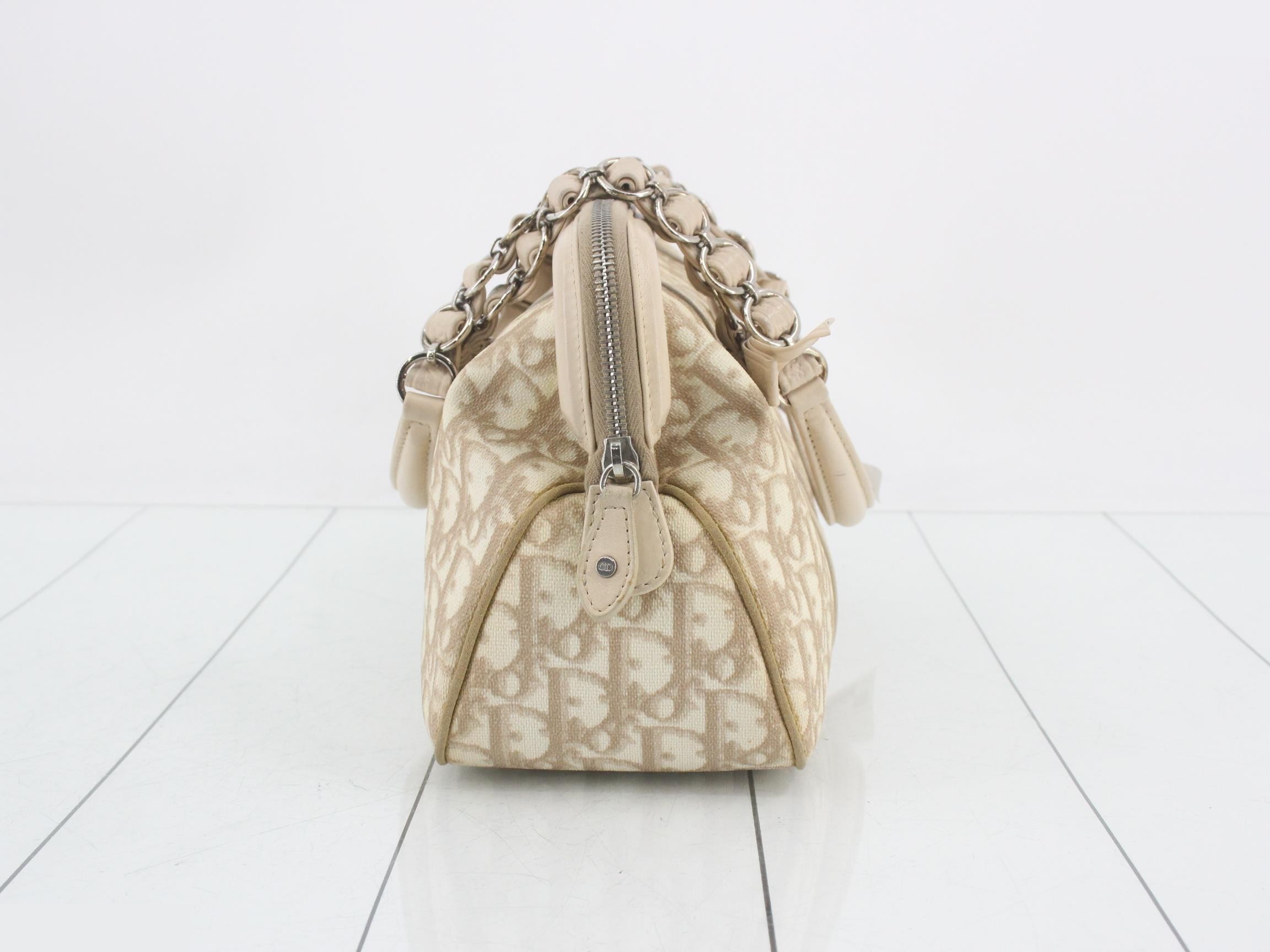 Trotter Chain Shoulder Bag — view 4
