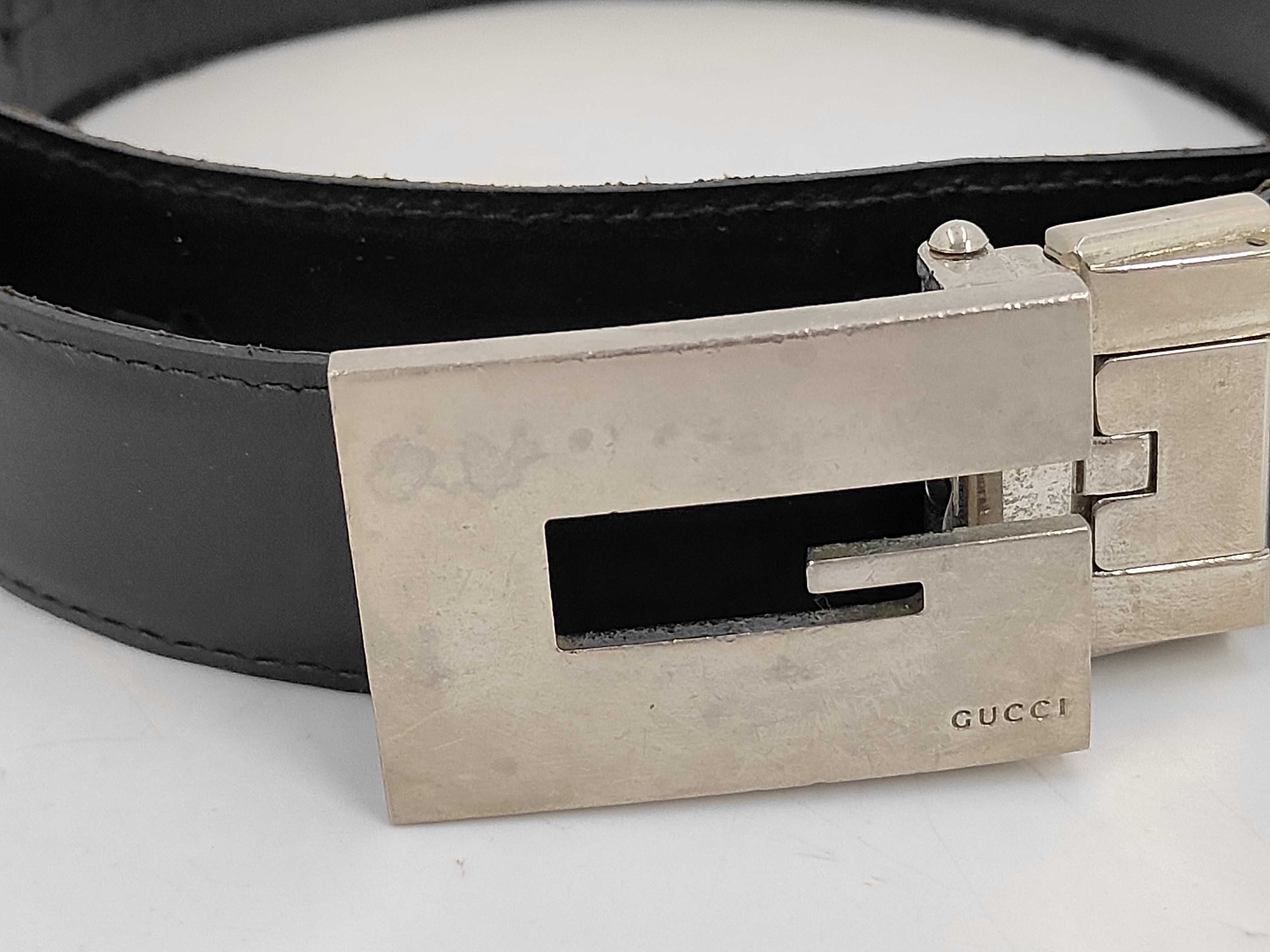 G logo belt — view 3