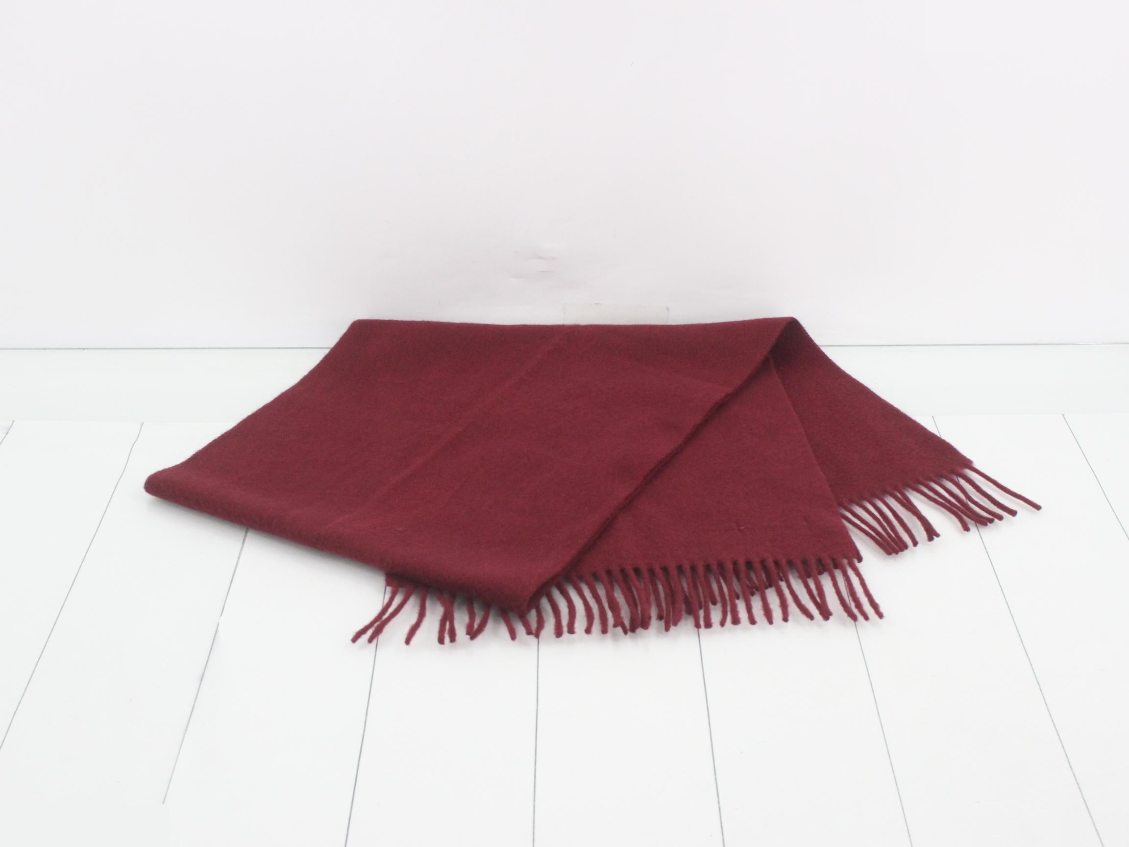 Burberrys 100% Cashmere Scarf, Made in England, Bordeaux — view 3