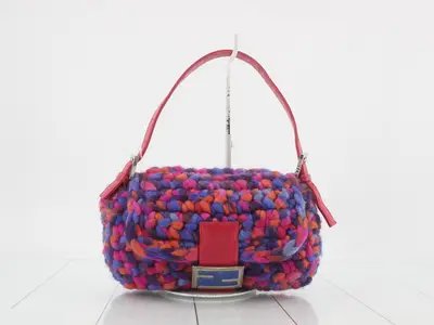 Other lines: Bags & Handbags, Knitwear, Mamma Baguette, Multicolor