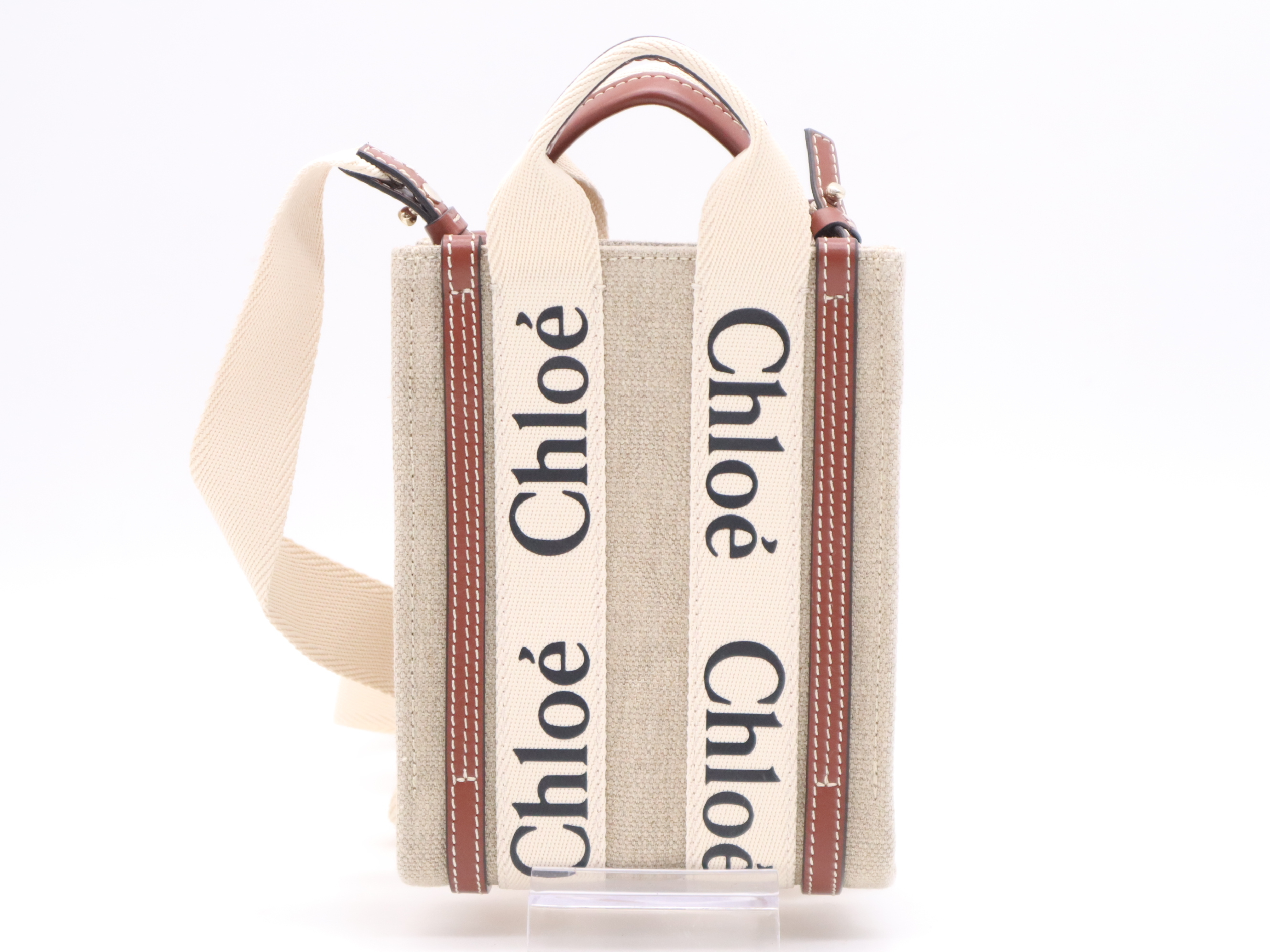 CHC24AP243 I26 Woody North-South Handbag, Beige, Gold Hardware, with Shoulder Strap and Dust Bag. — view 2