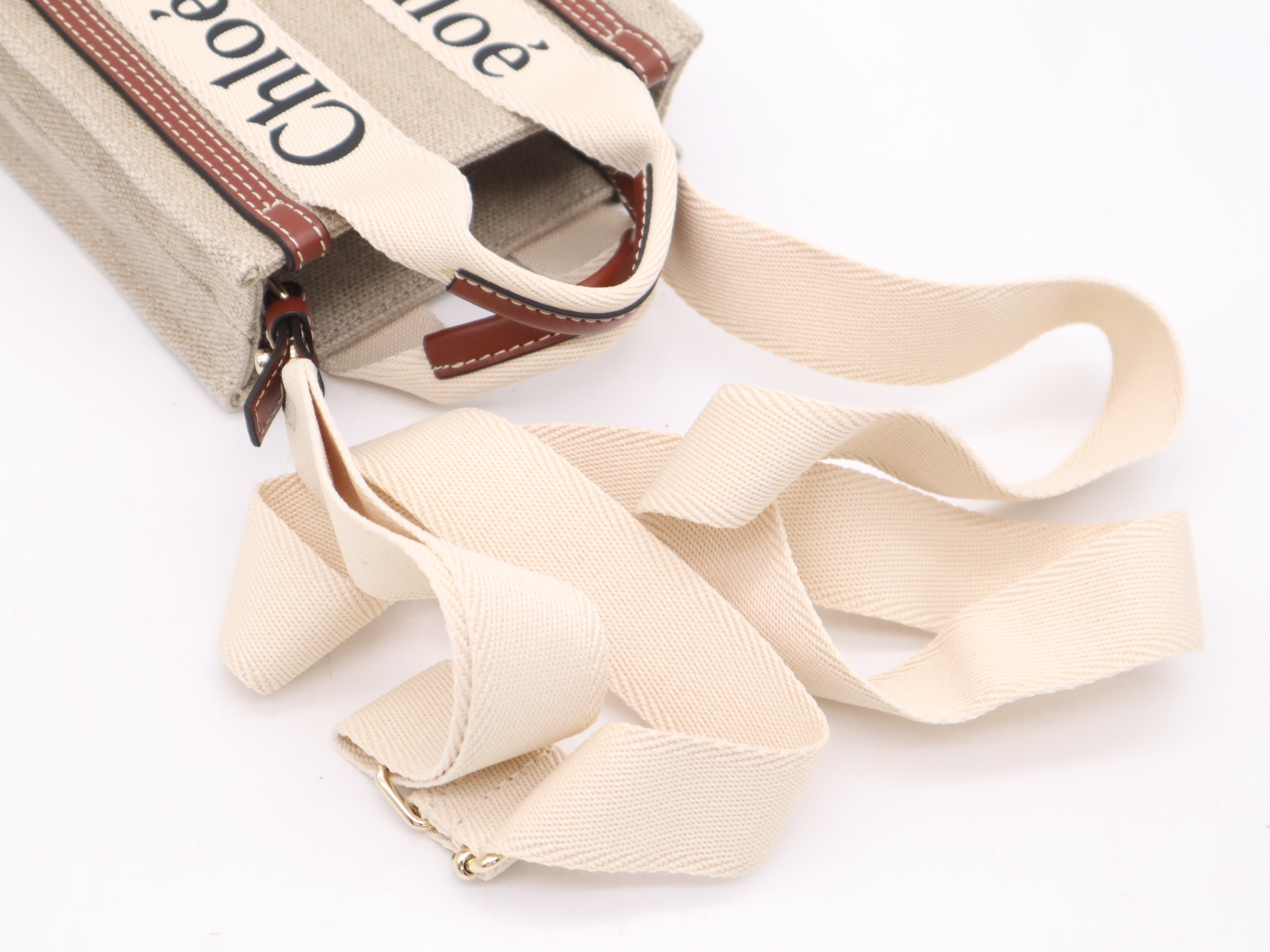 CHC24AP243 I26 Woody North-South Handbag, Beige, Gold Hardware, with Shoulder Strap and Dust Bag. — view 6