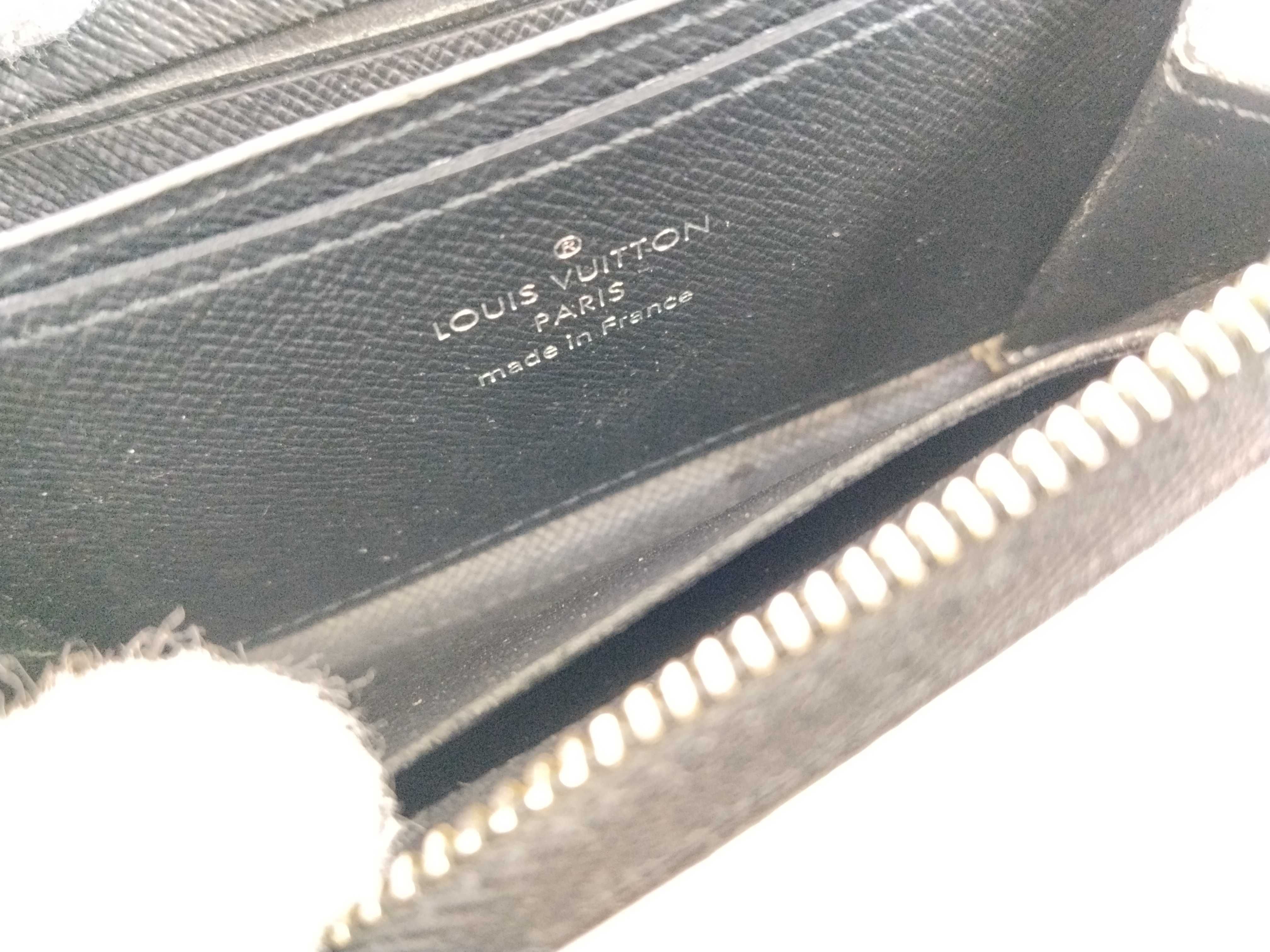 Taiga LV Taiga Zippy Coin Purse M30511 — view 12