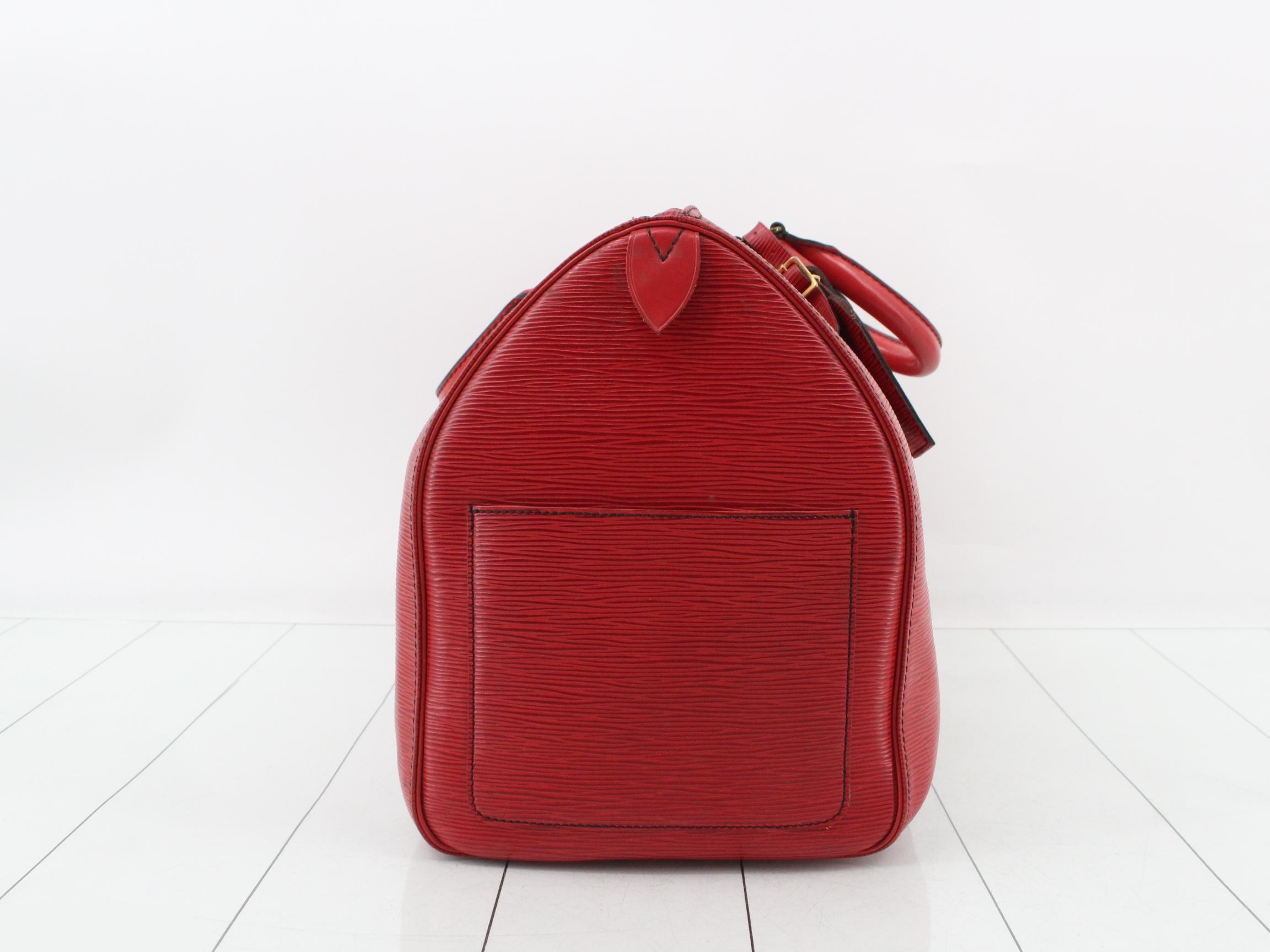 LV M42967 Epi Keepall Boston Bag — view 4