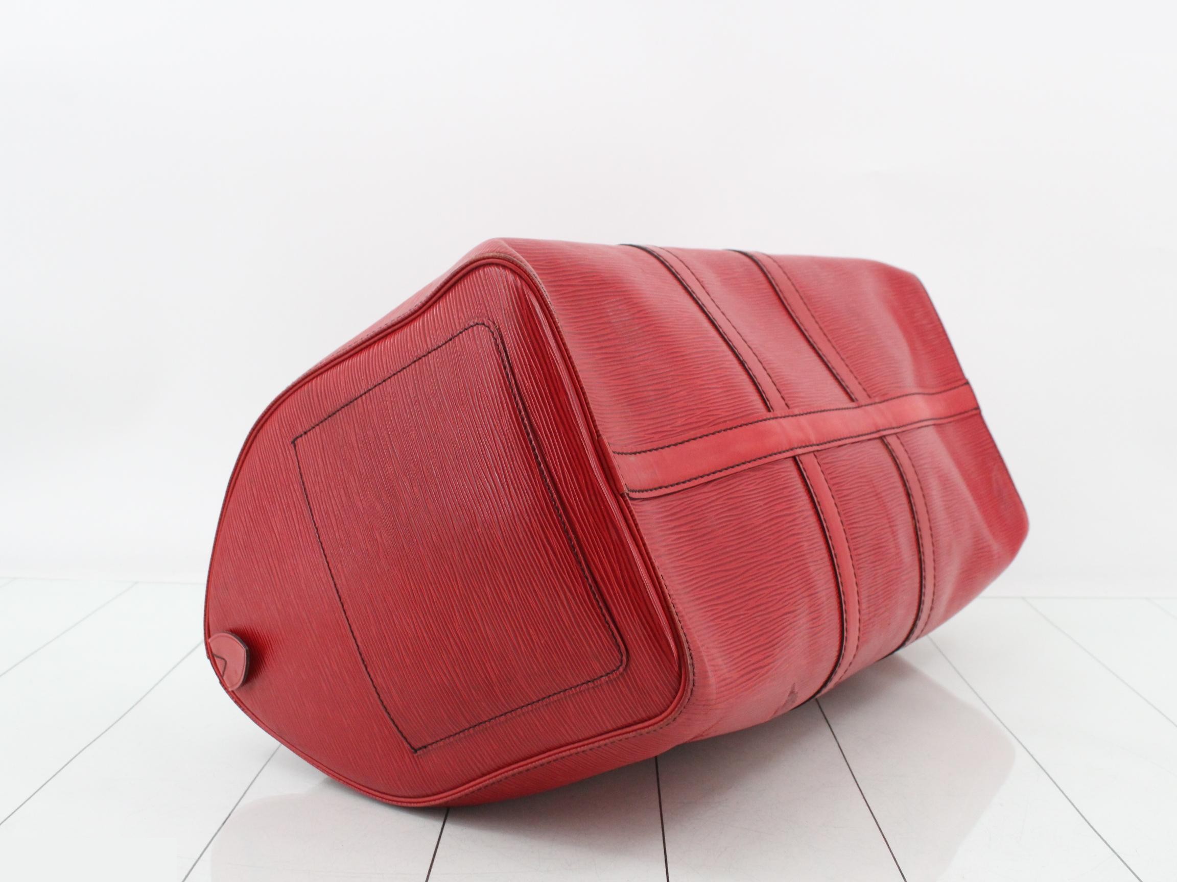 LV M42967 Epi Keepall Boston Bag — view 5