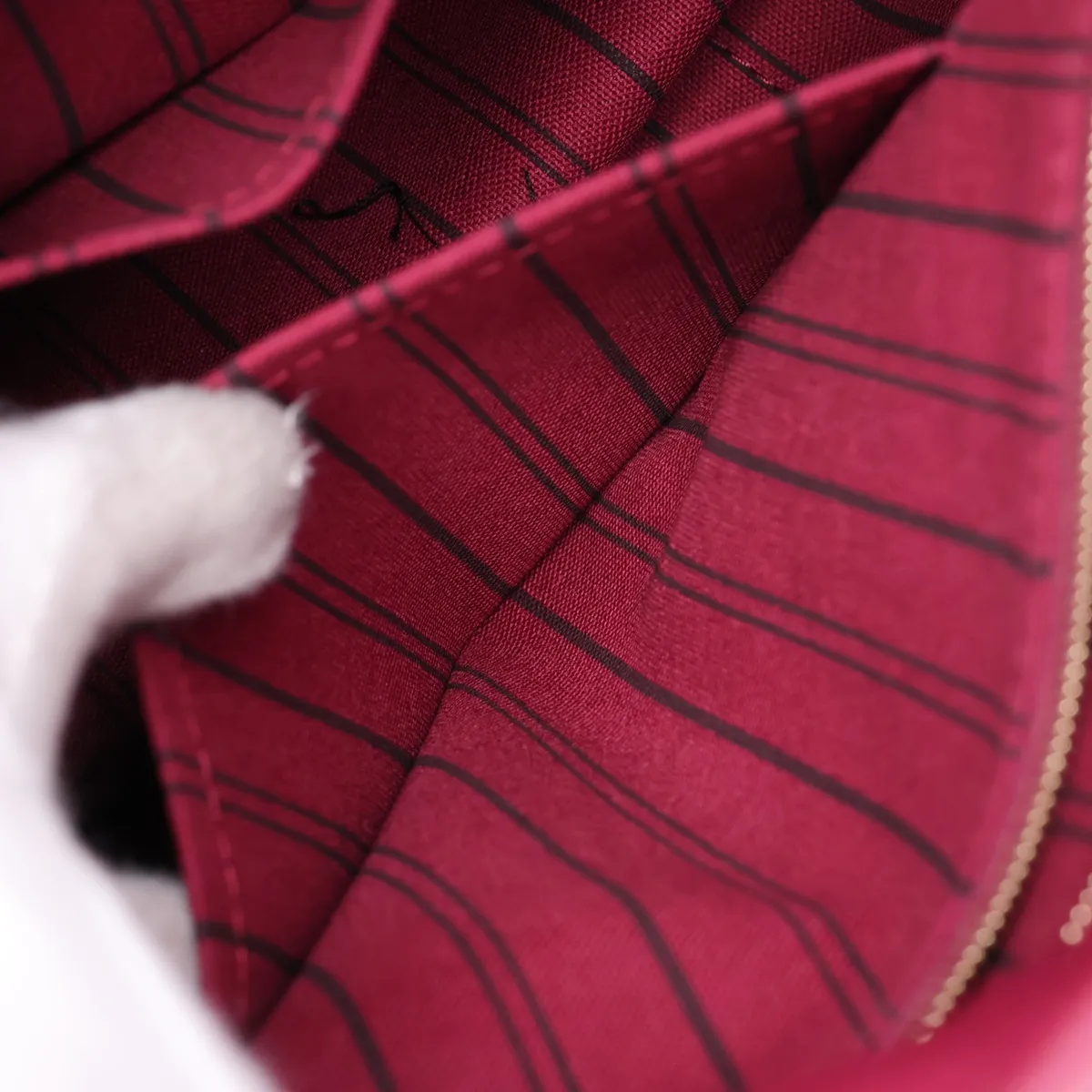 Monogram Empreinte Artsy MM M94047 CA4102 Bordeaux — view 9