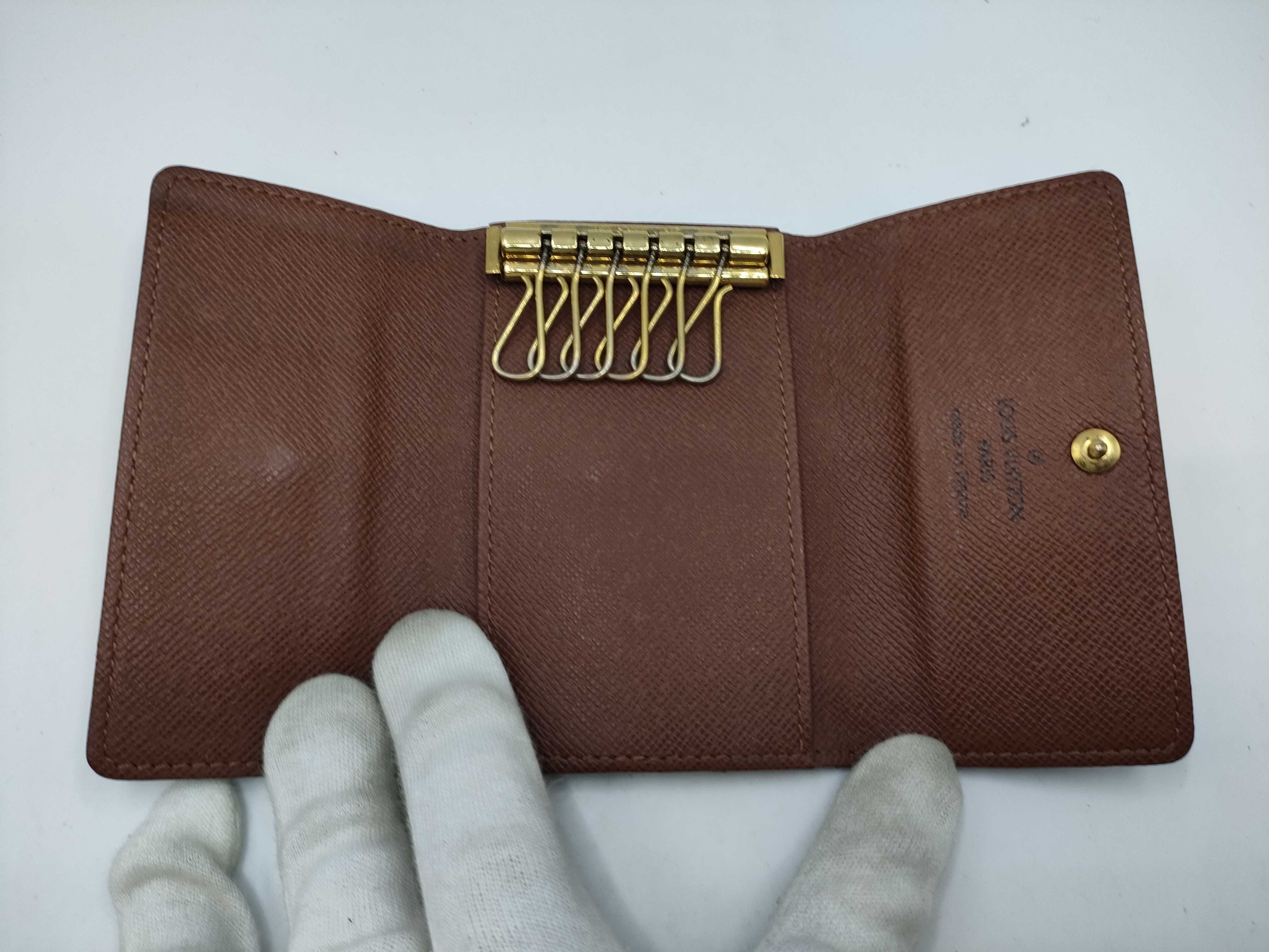 Monogram M62630 Multicles 6 Key Case — view 8