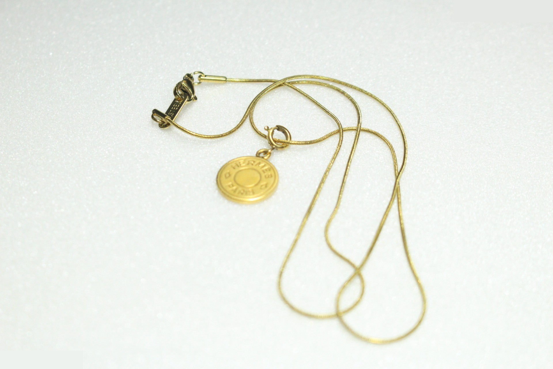 Sellier Necklace Pendant — view 3
