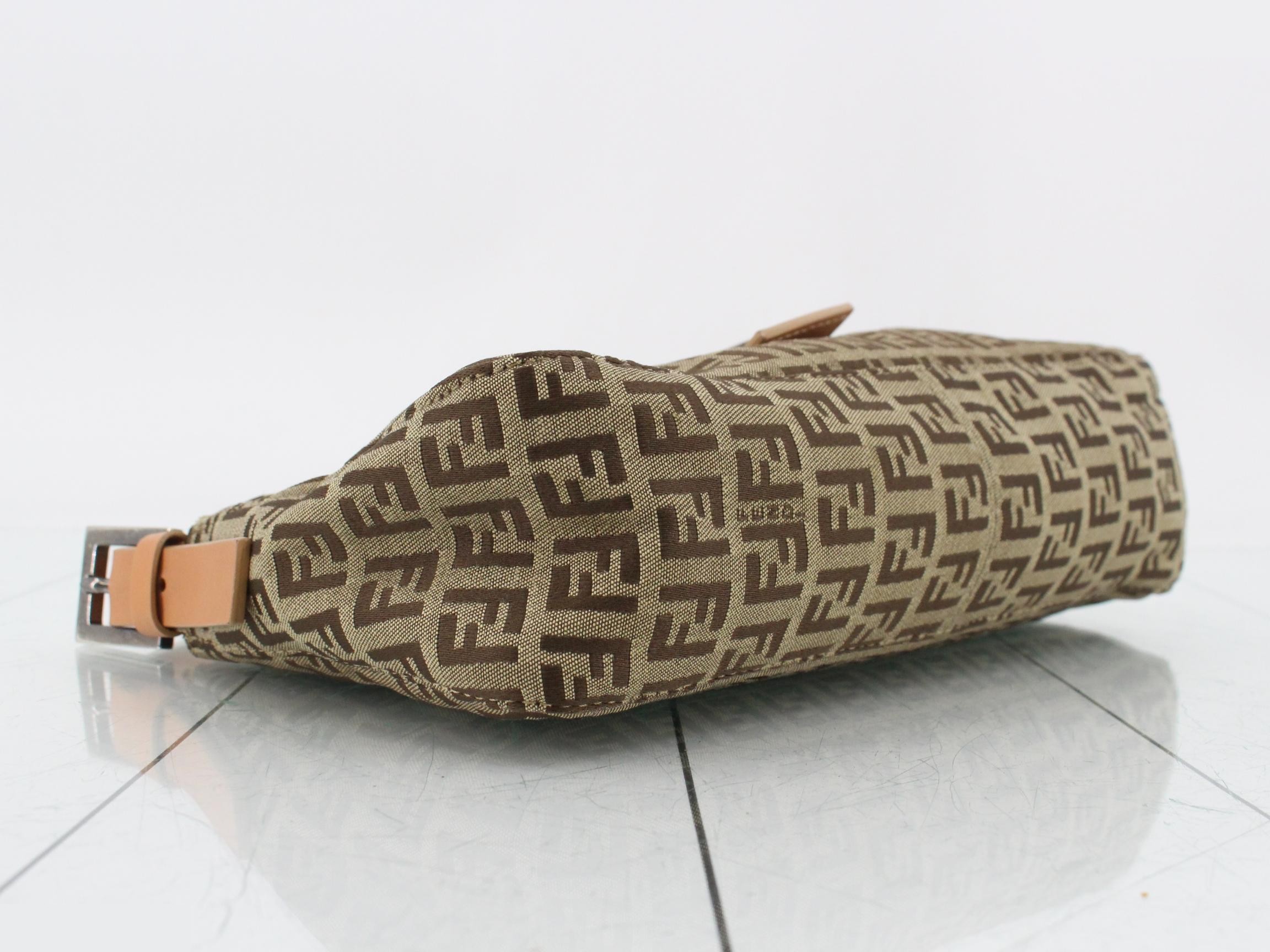 Zucchino (Bag) - Mamma Bucket Shoulder Bag — view 5