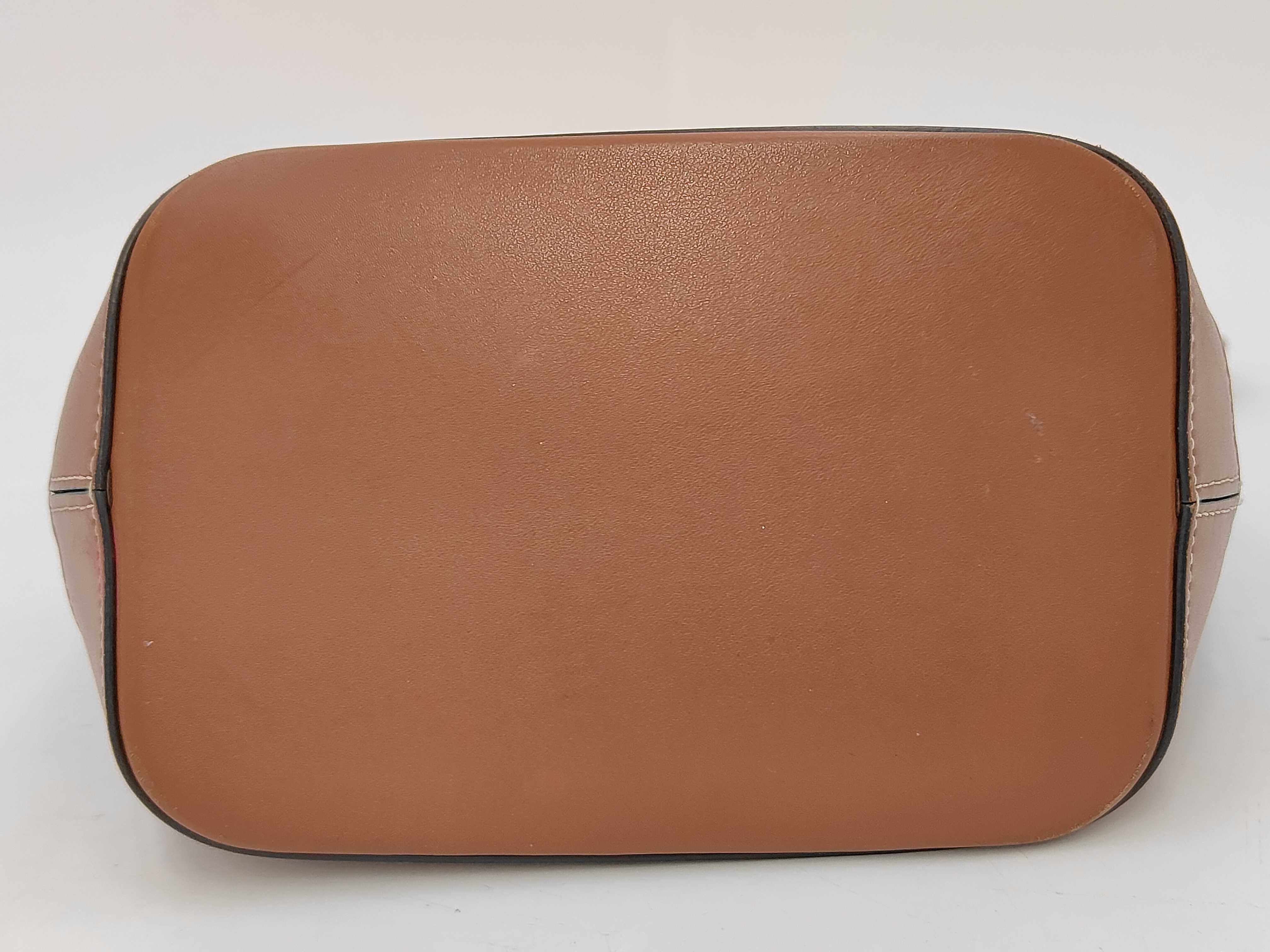 shoulder bag — view 5