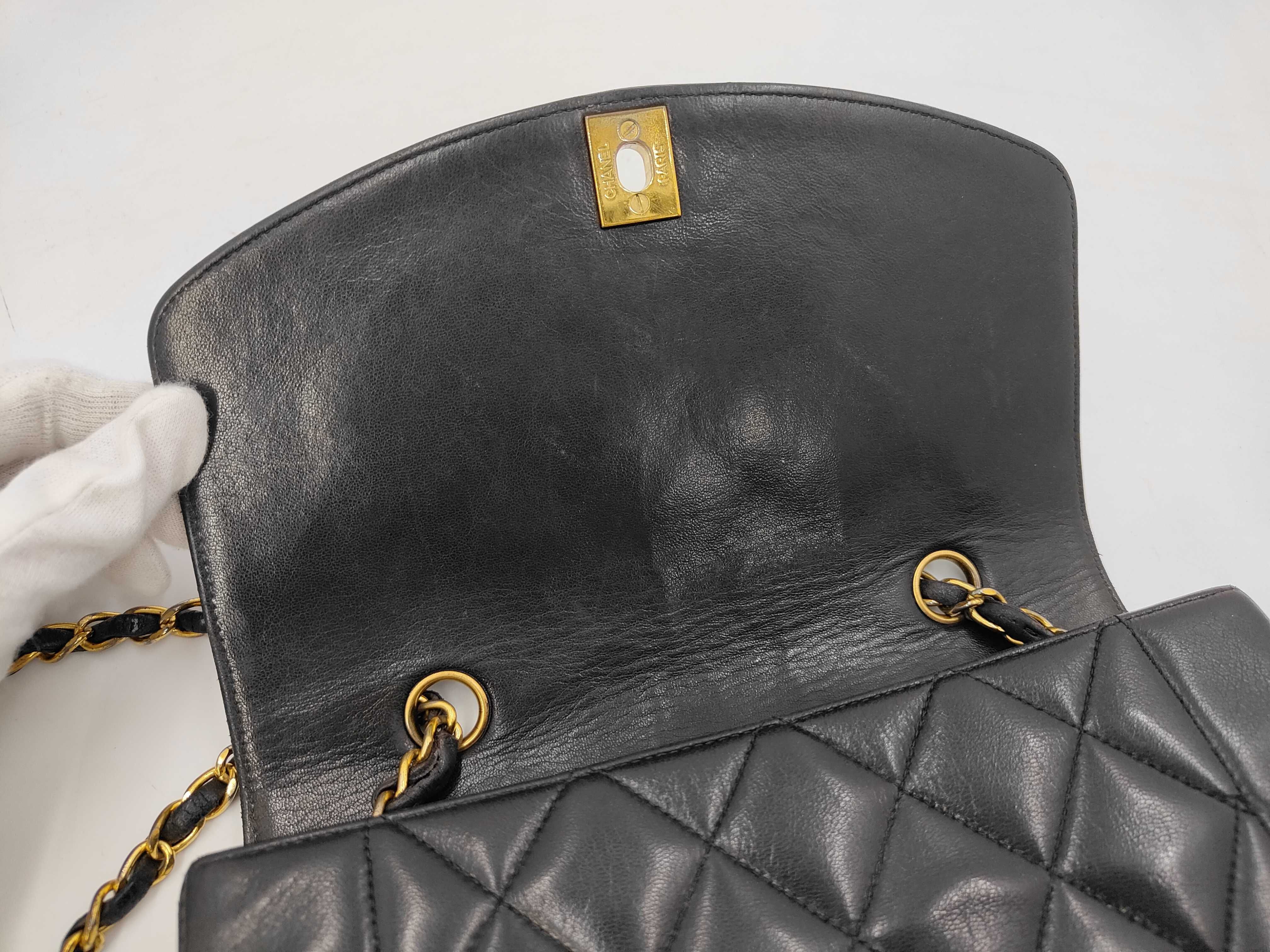 Diana bag, black, with original seal. — view 8